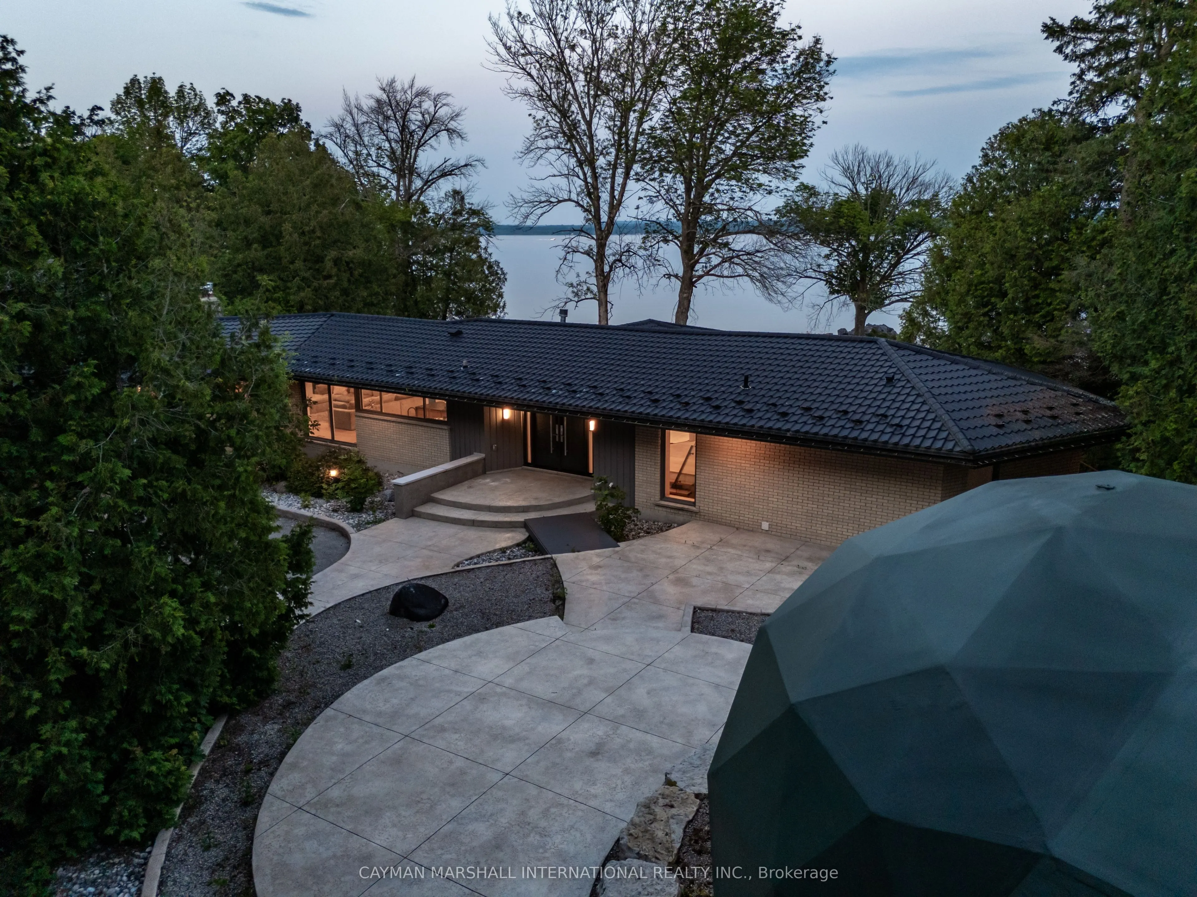 285 BALMY BEACH Road