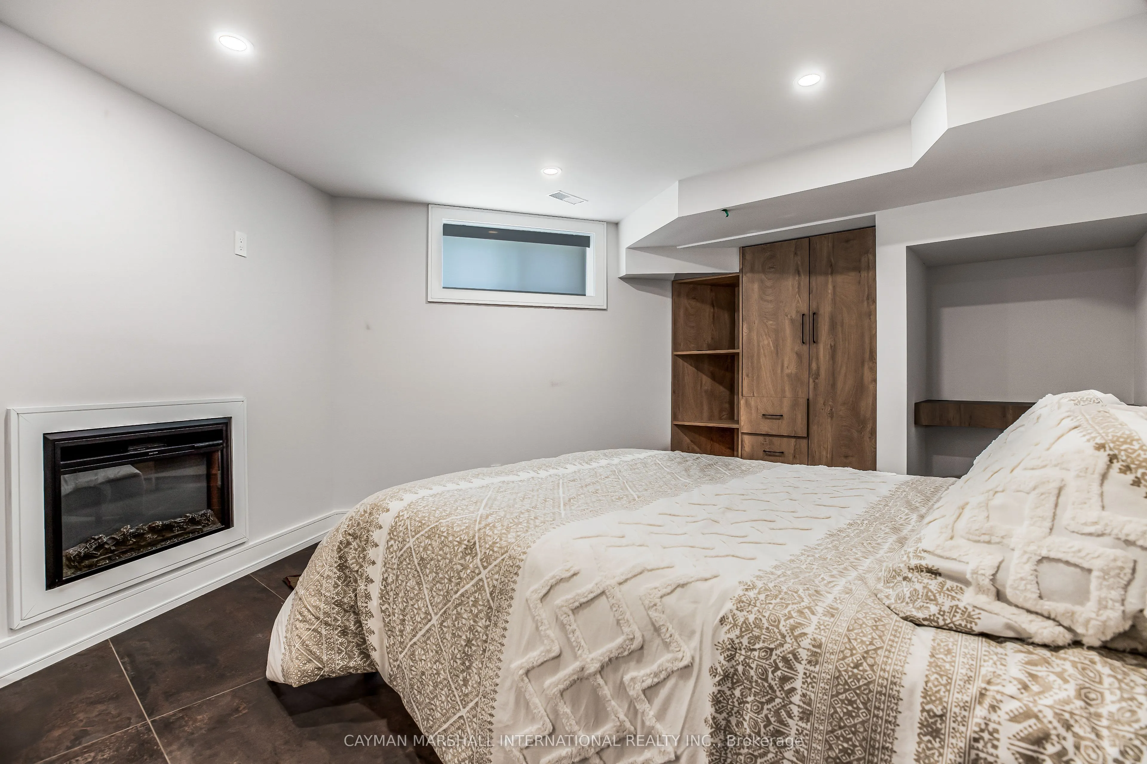 285 BALMY BEACH Road