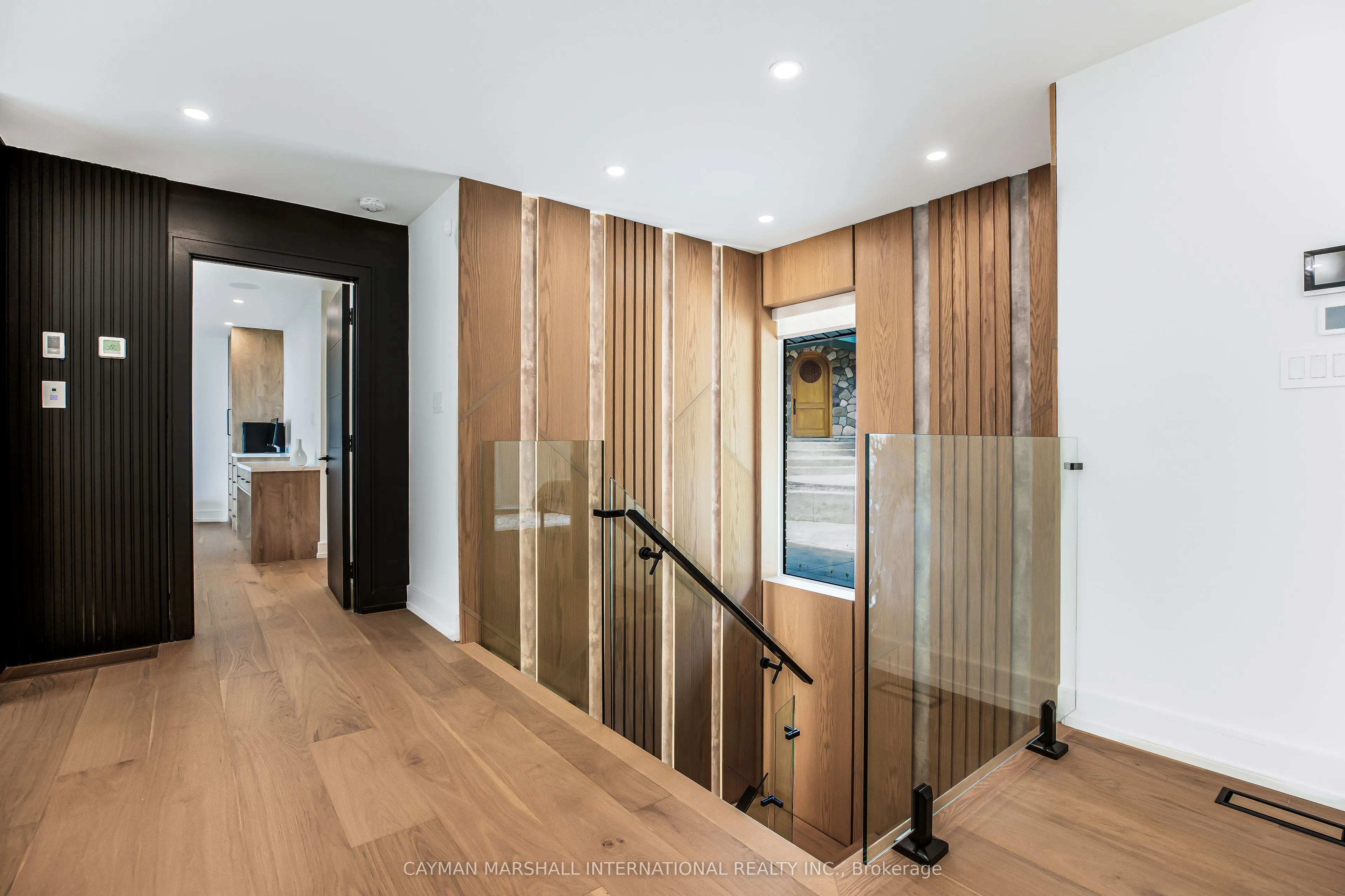 285 BALMY BEACH Road