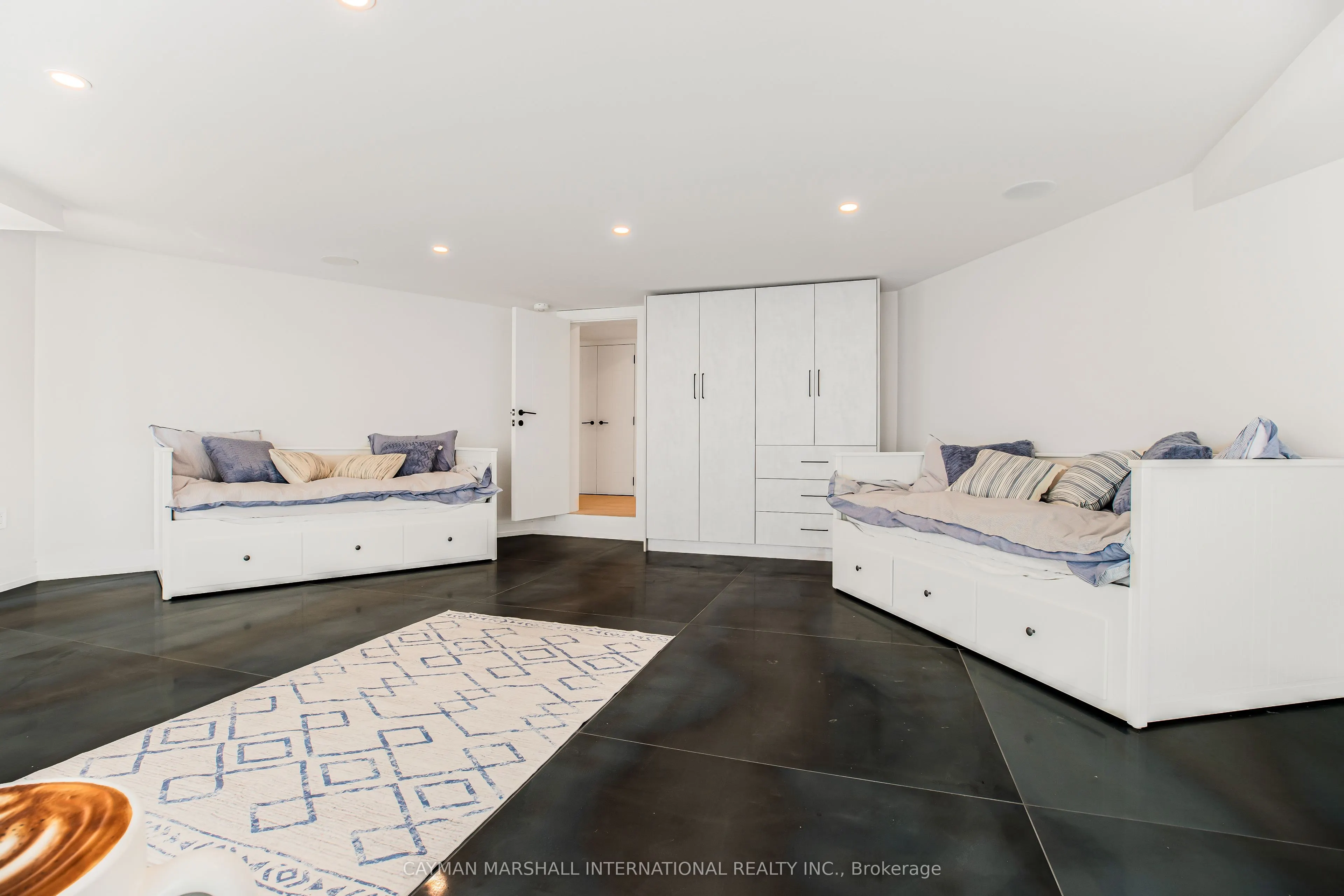 285 BALMY BEACH Road