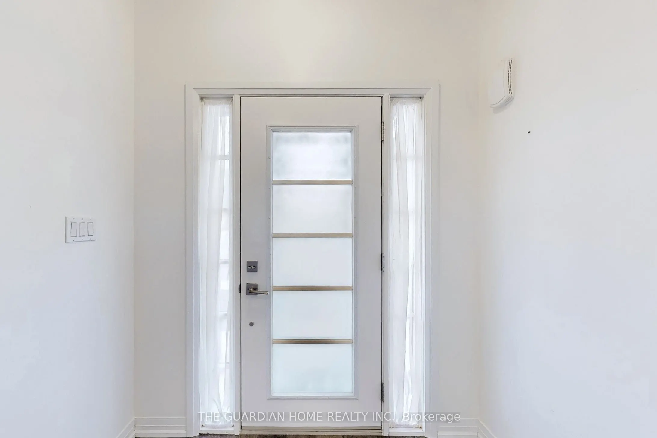 550 grey Street, #1