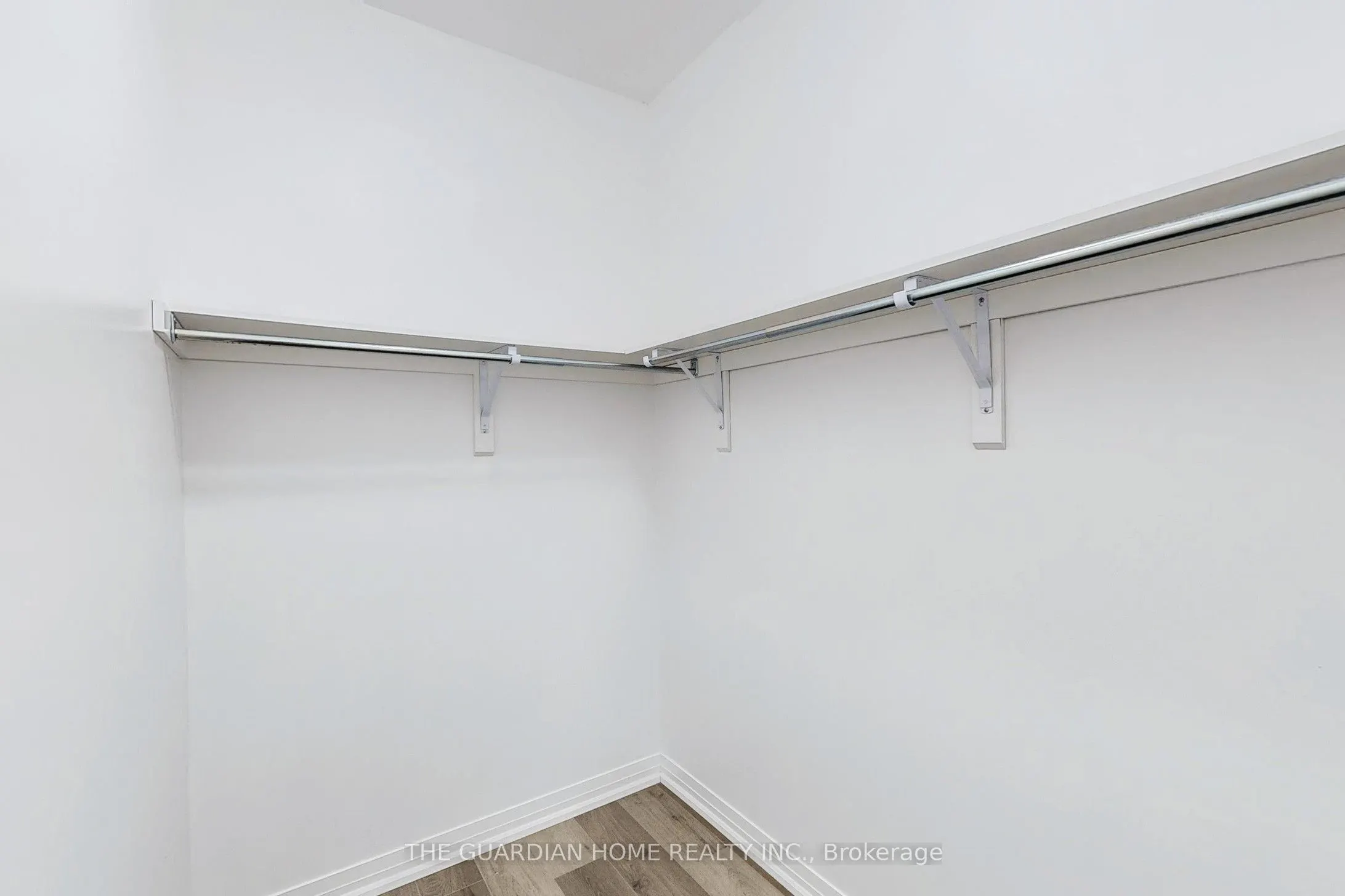 550 grey Street, #1