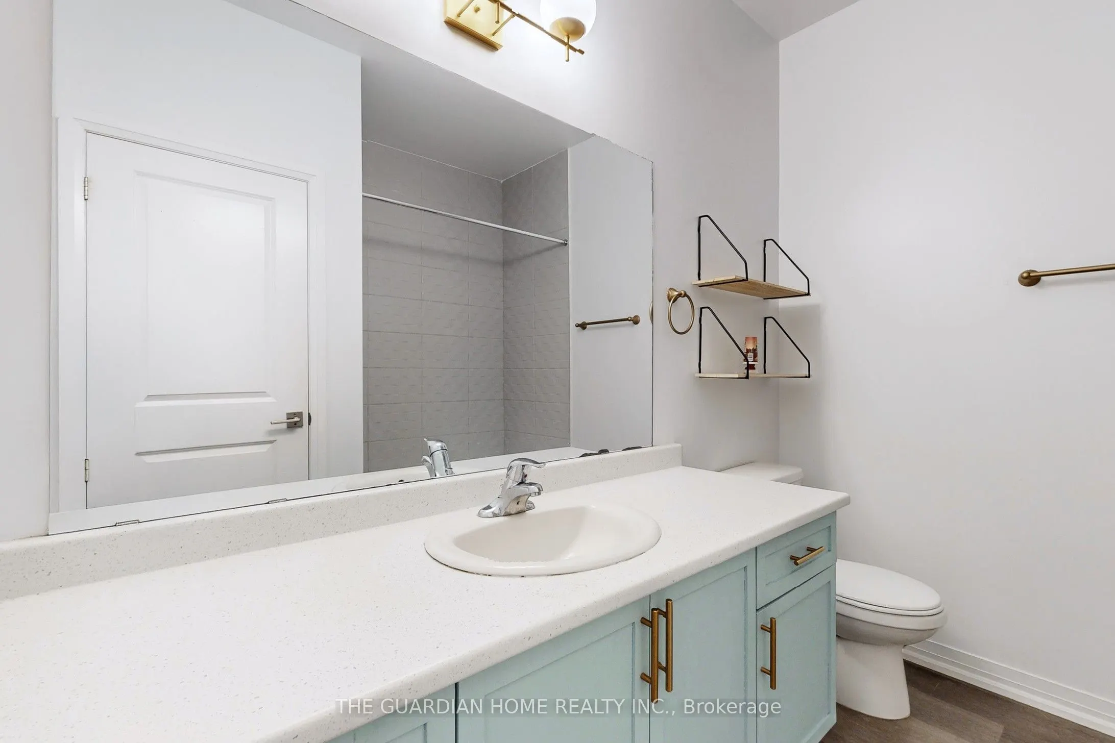 550 grey Street, #1