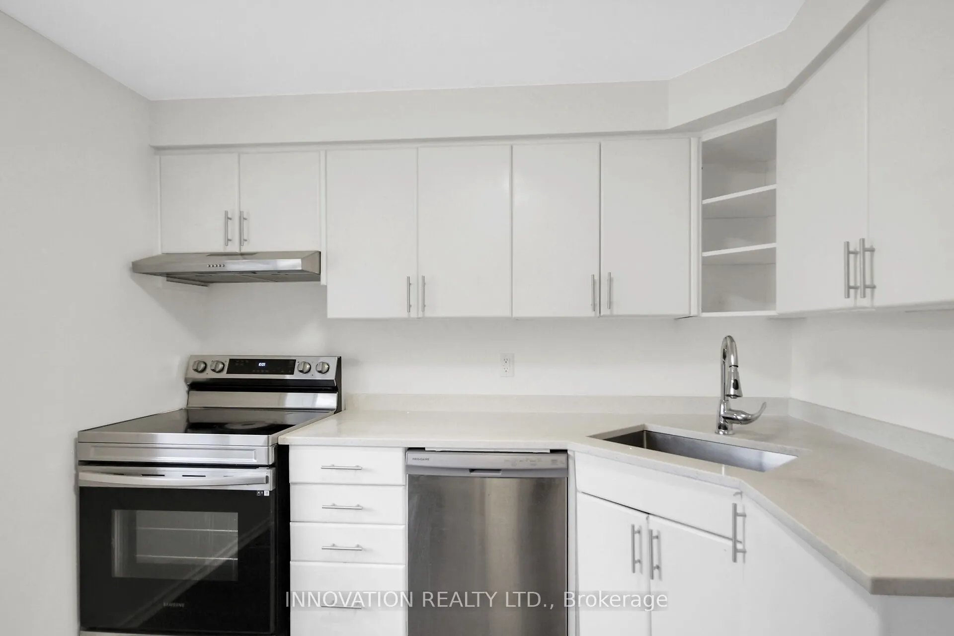 26 Corley Private, #-