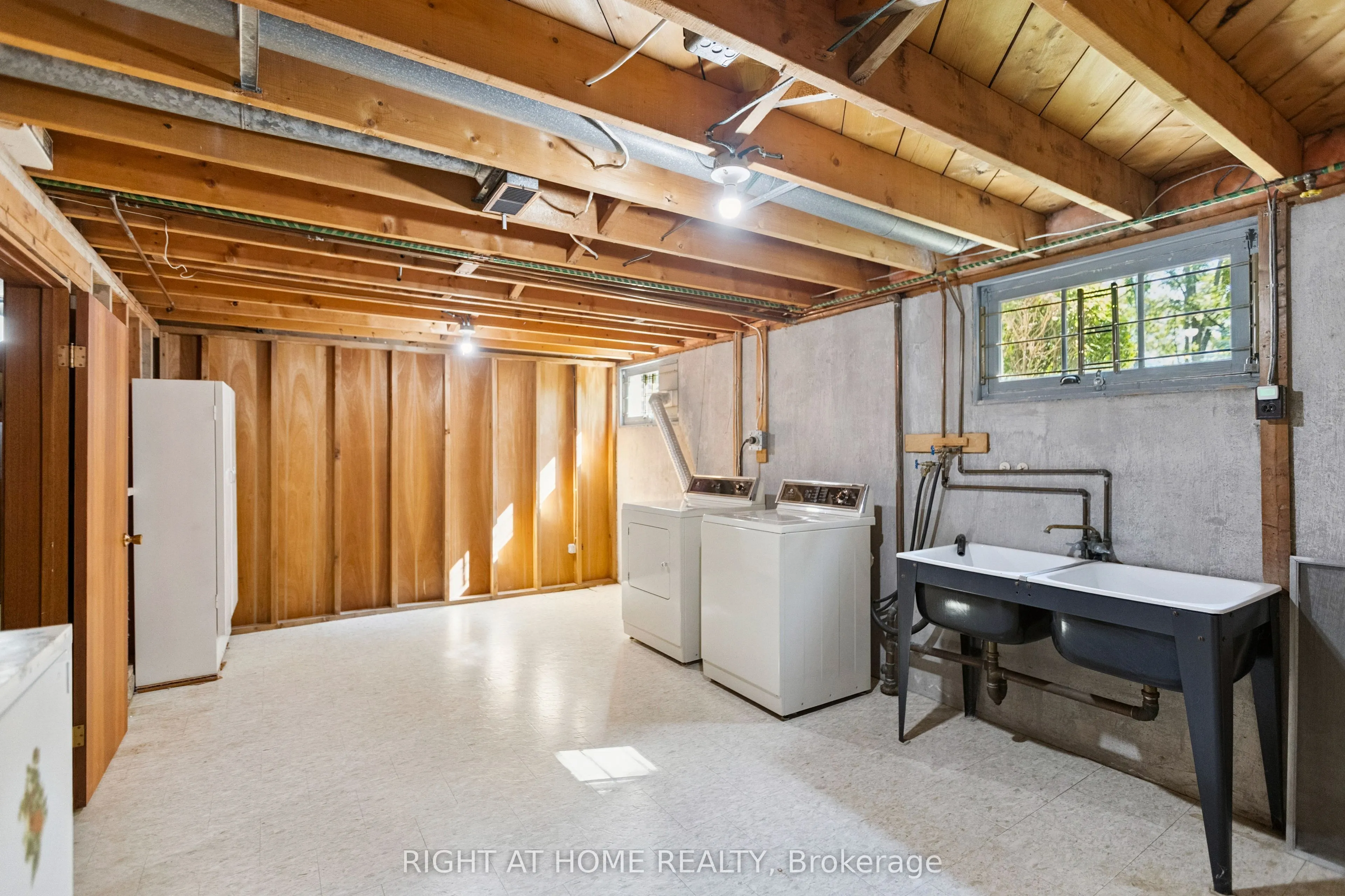 11 Riverview Terrace