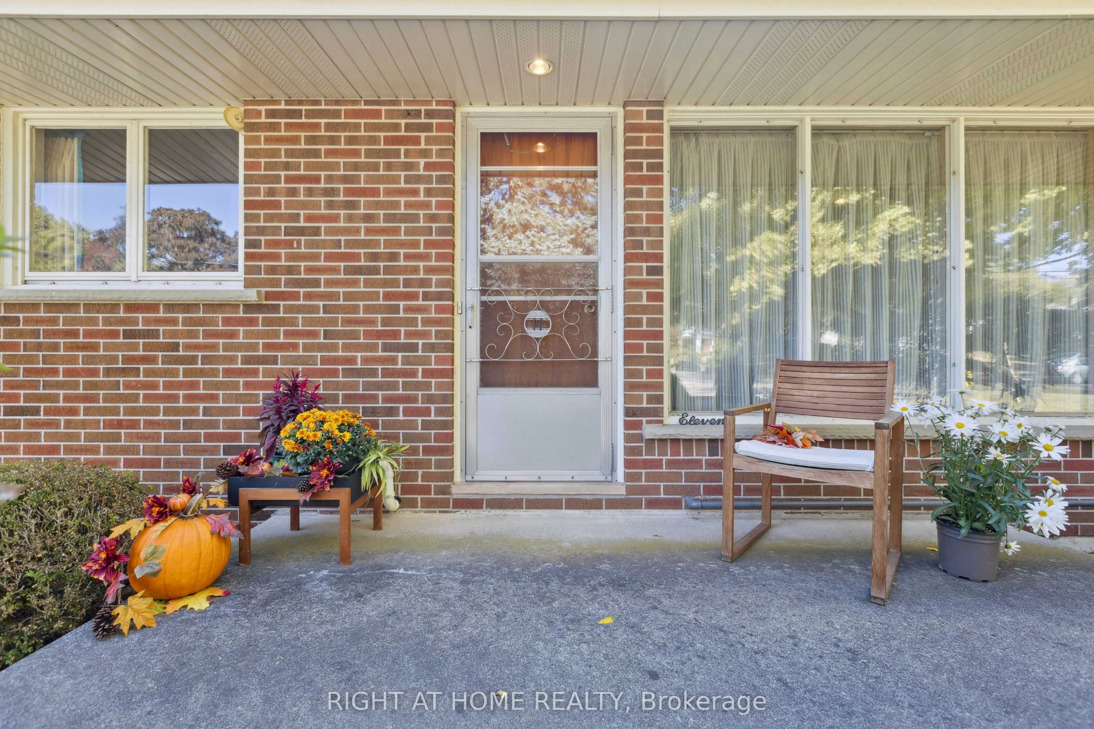 11 Riverview Terrace