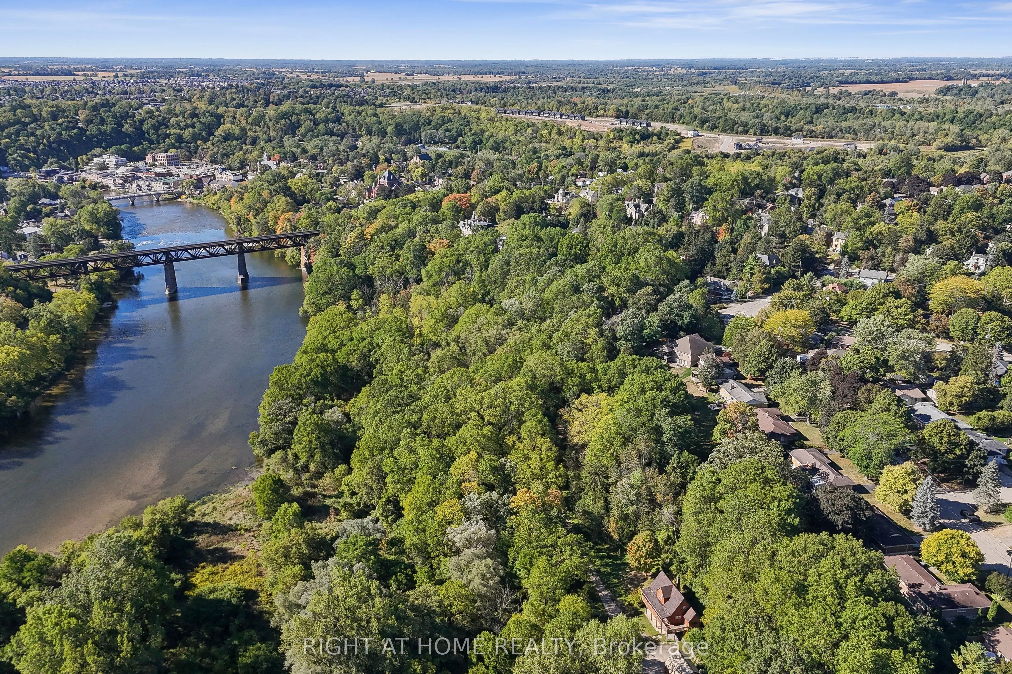 11 Riverview Terrace