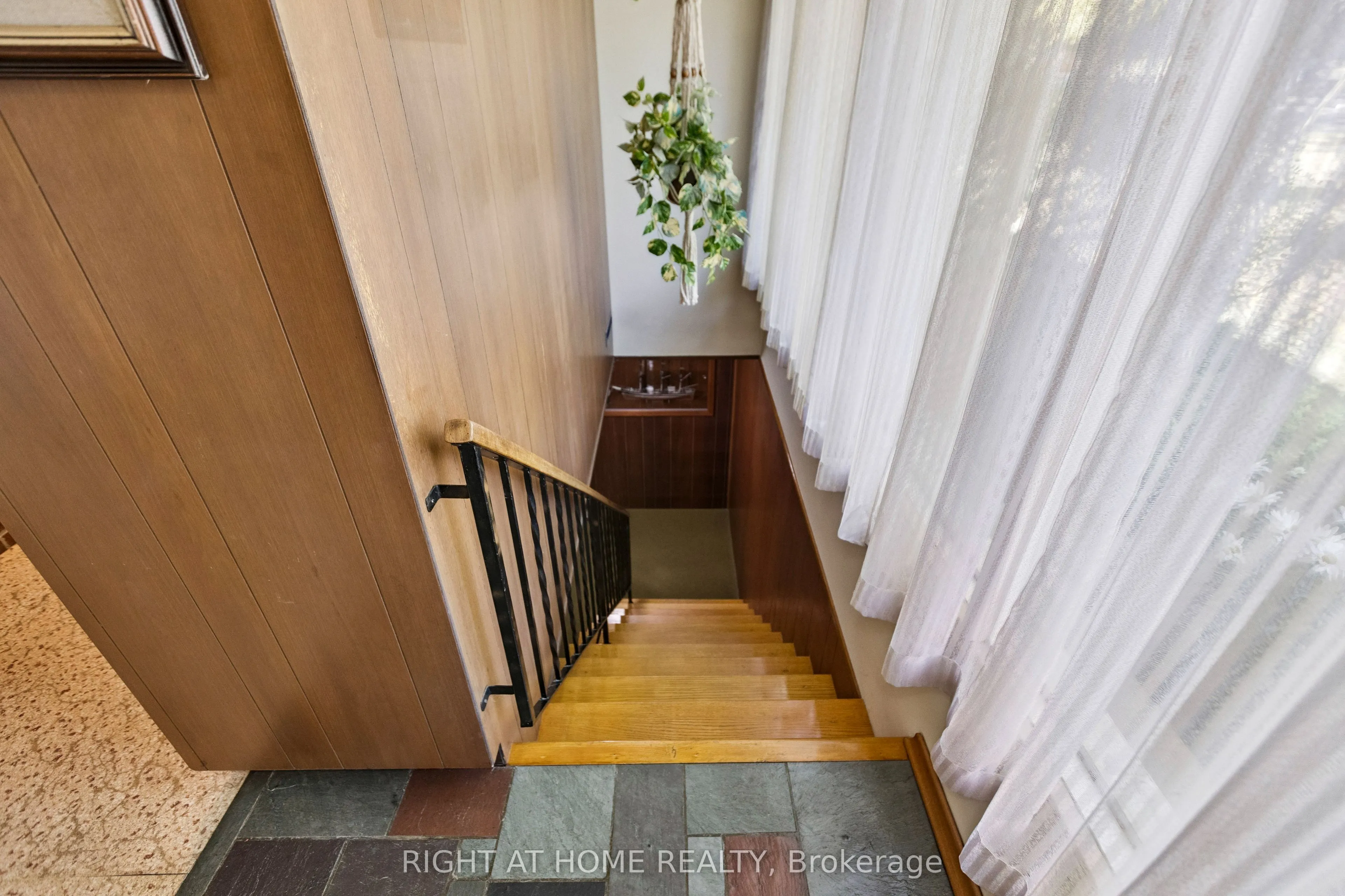 11 Riverview Terrace