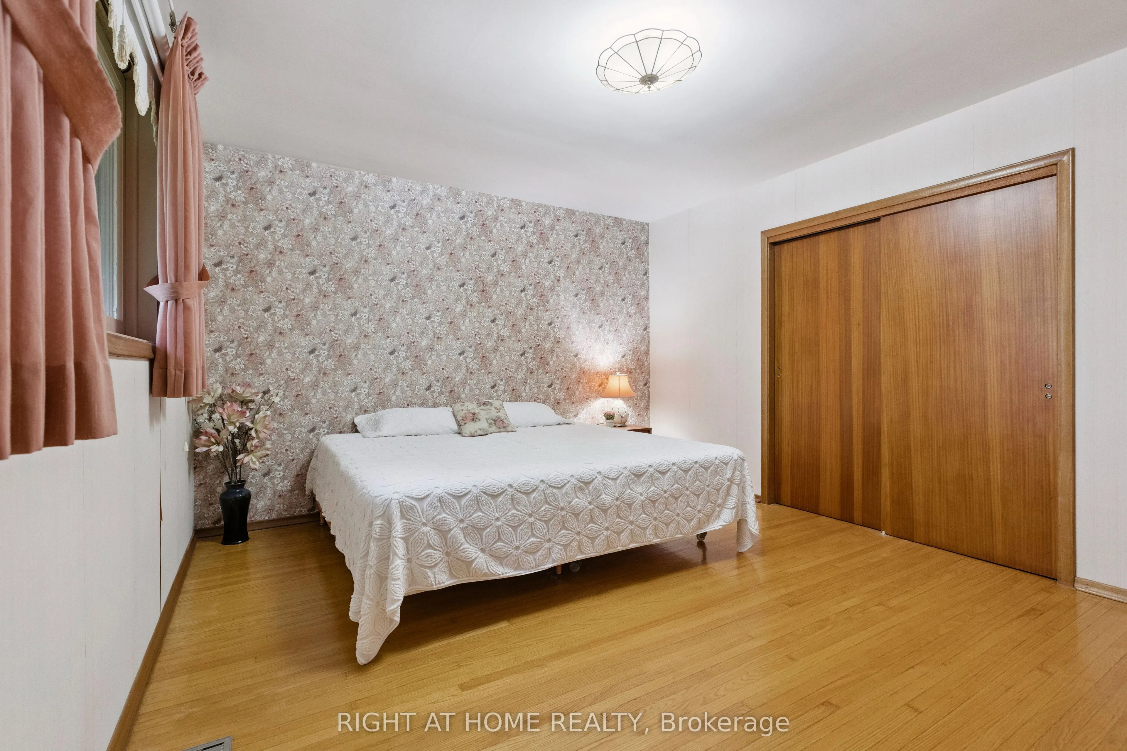 11 Riverview Terrace