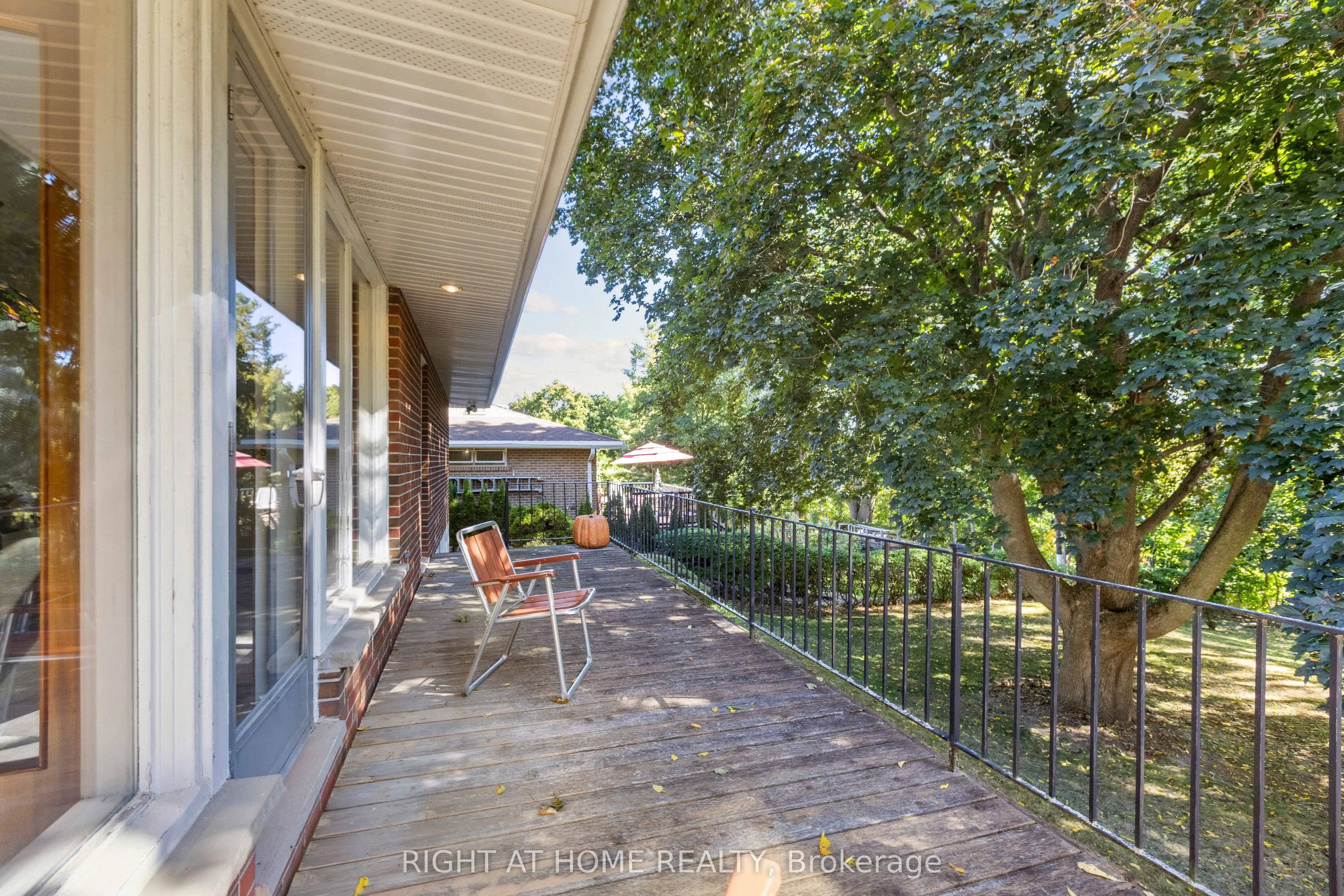 11 Riverview Terrace