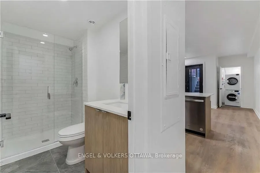 4 MONK Street, #1