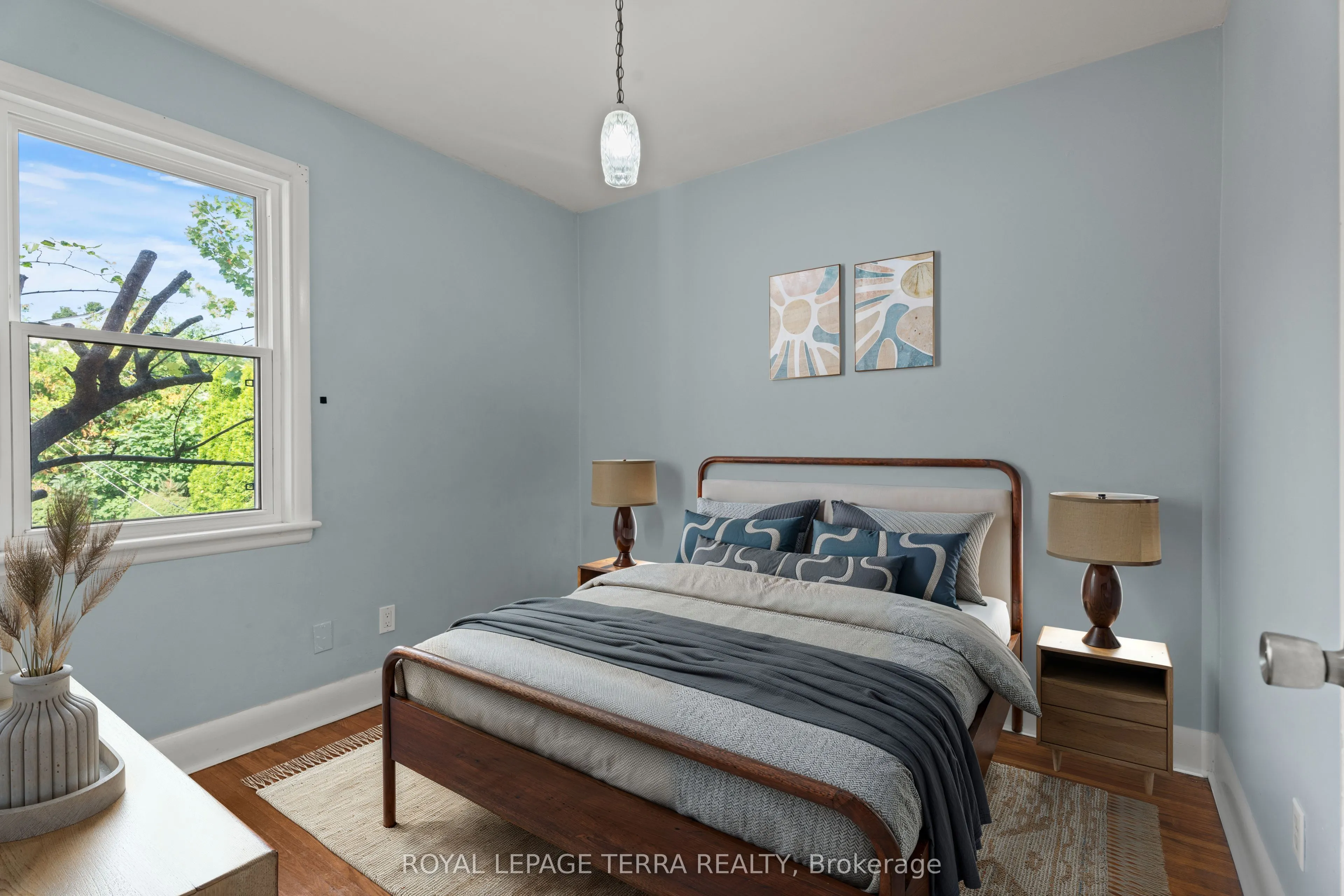 278 East 34th Street