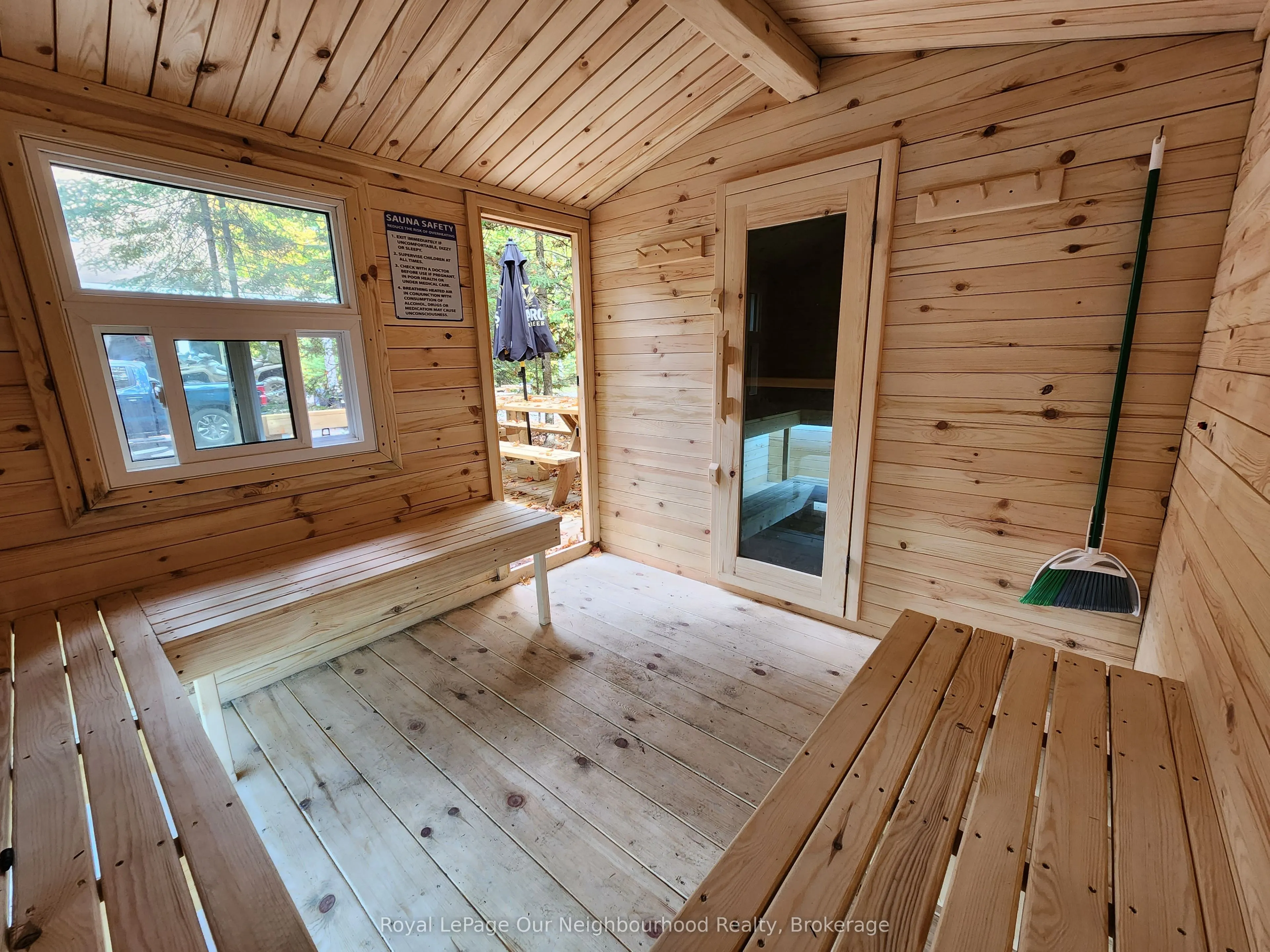 1042 Ski Ridge Trail