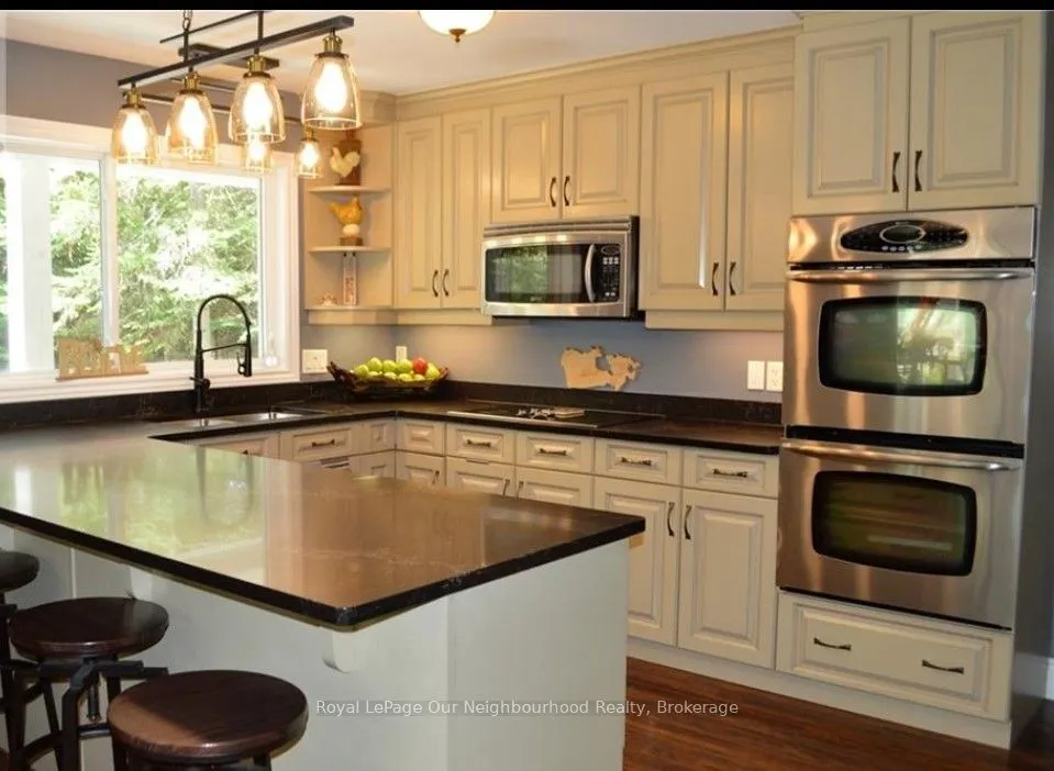 1042 Ski Ridge Trail