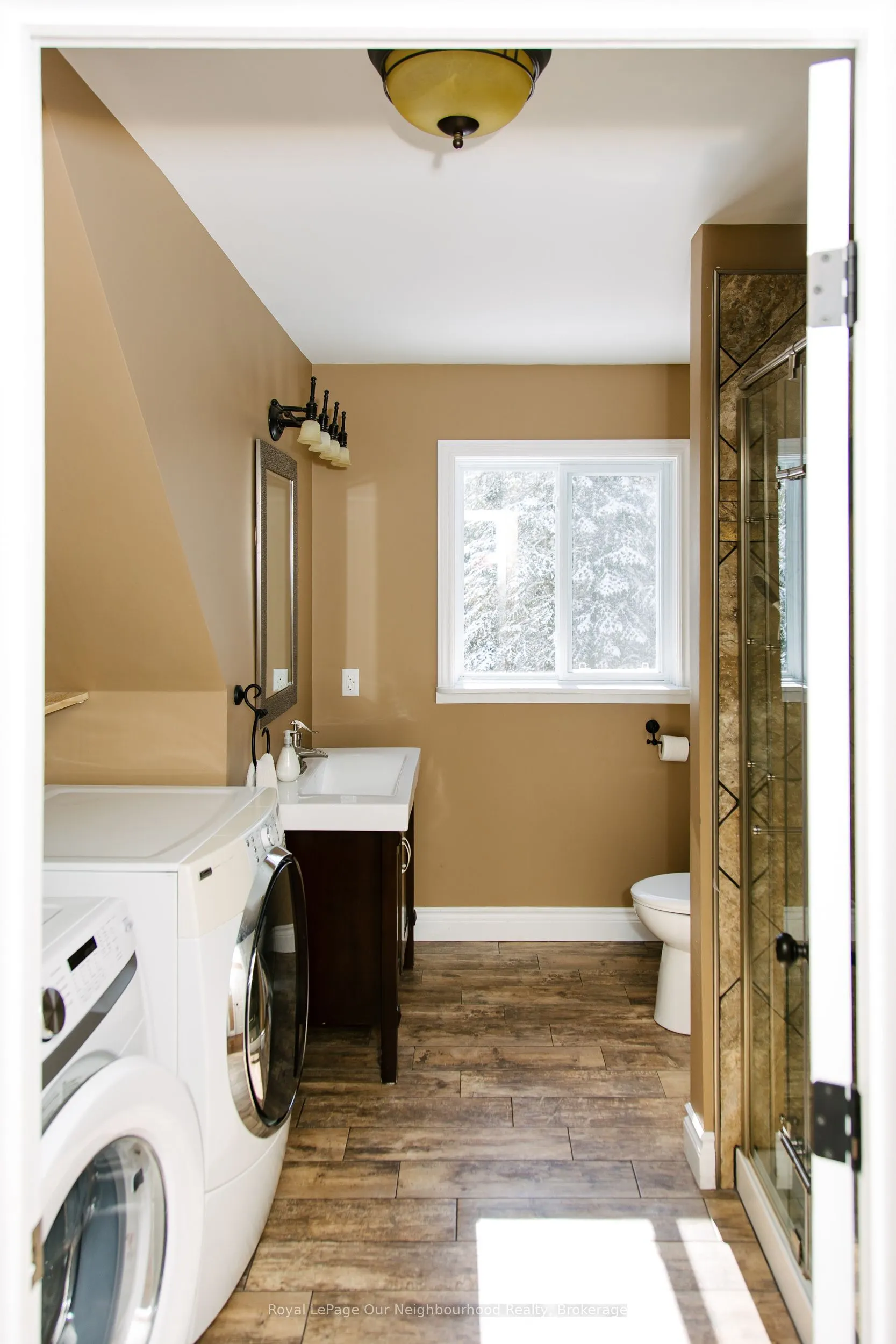 1042 Ski Ridge Trail