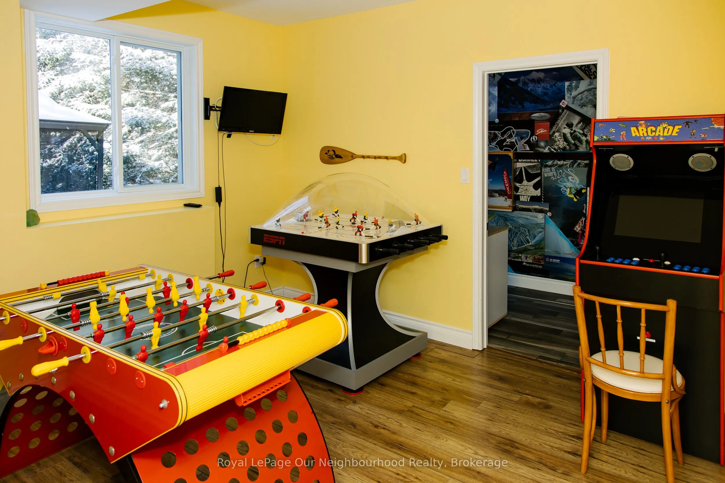 1042 Ski Ridge Trail