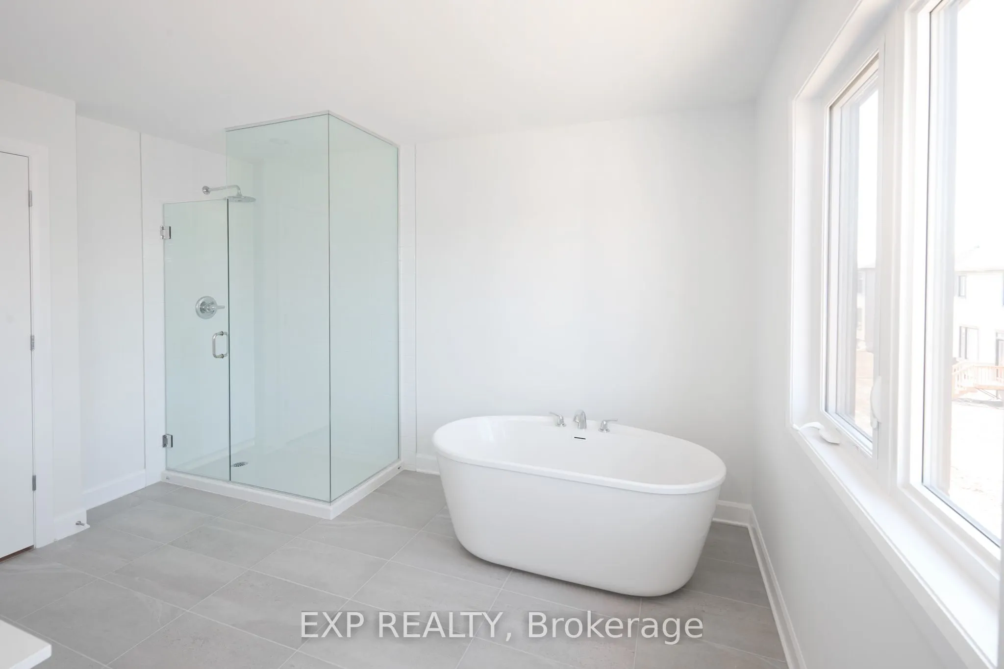 509 Roundhouse Crescent