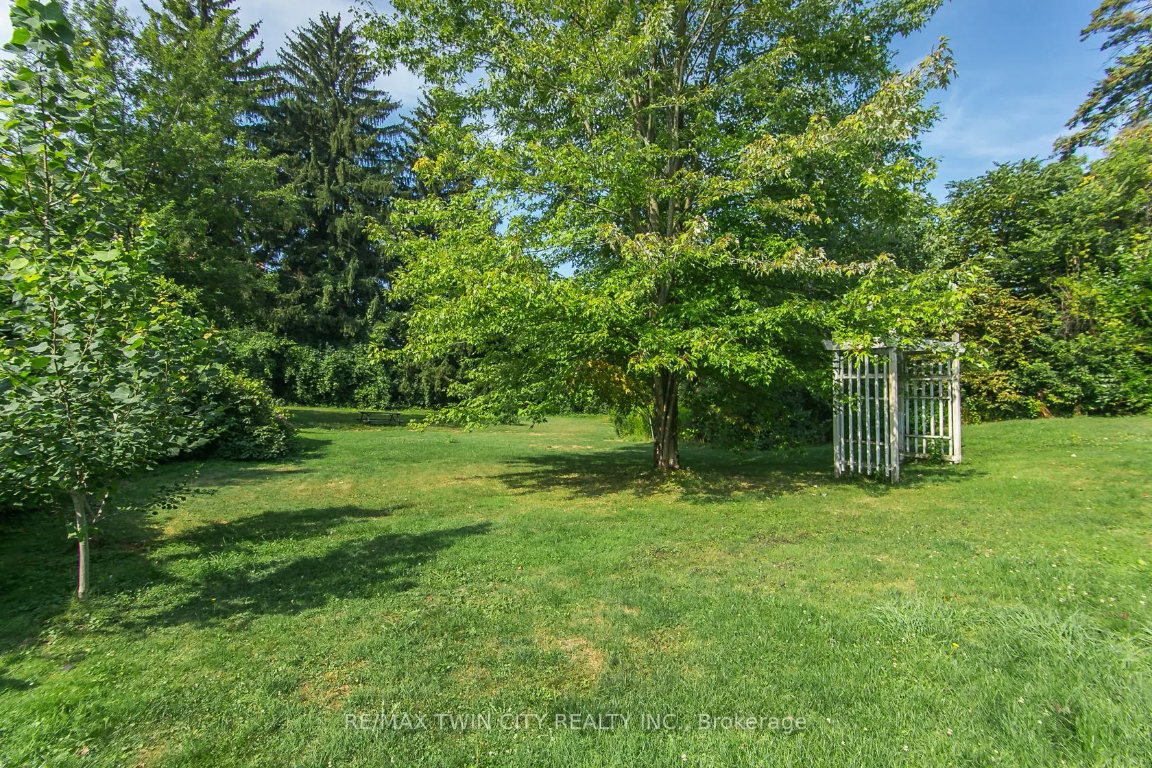 346 Wellington Street