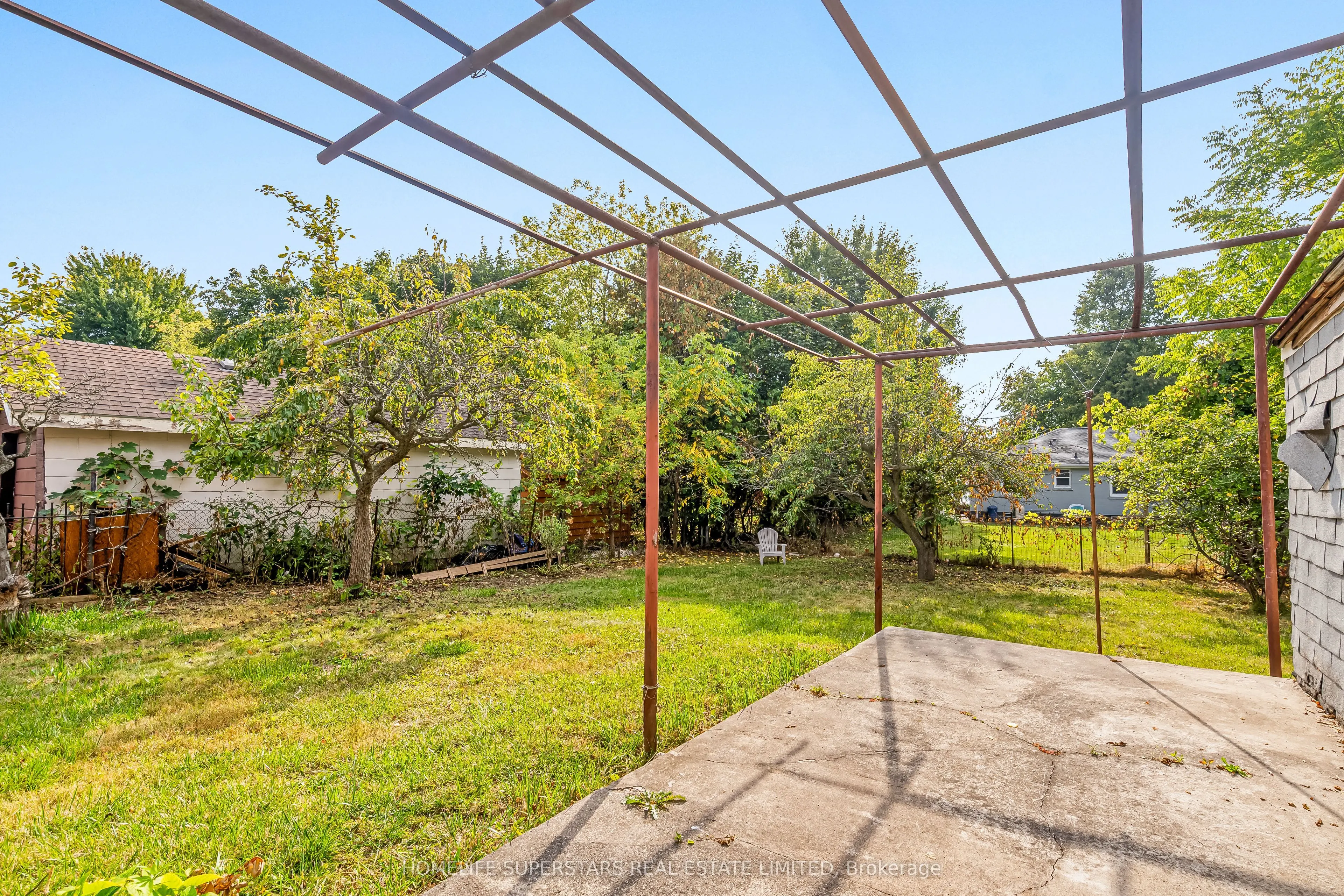 181 CLARKE Road