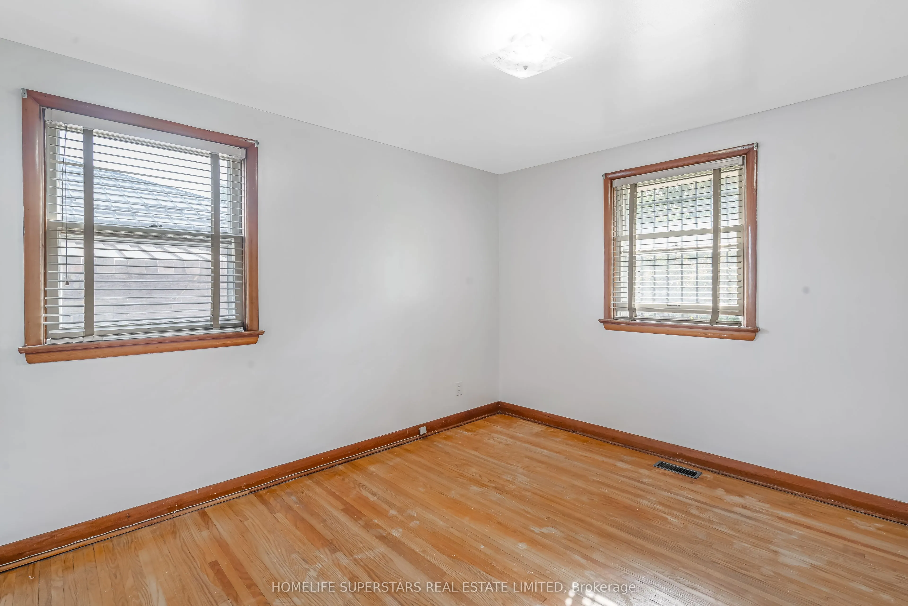 181 CLARKE Road