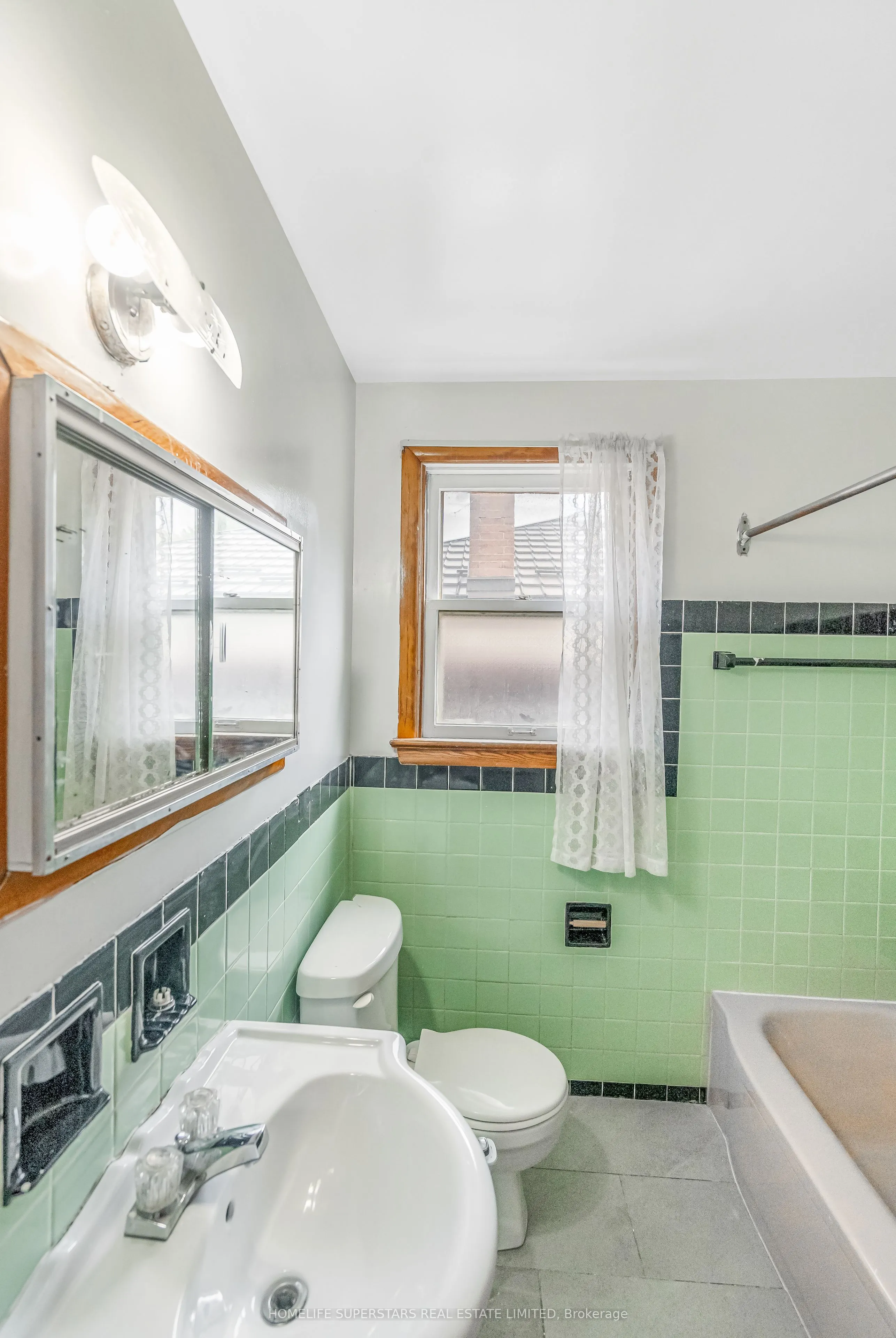 181 CLARKE Road