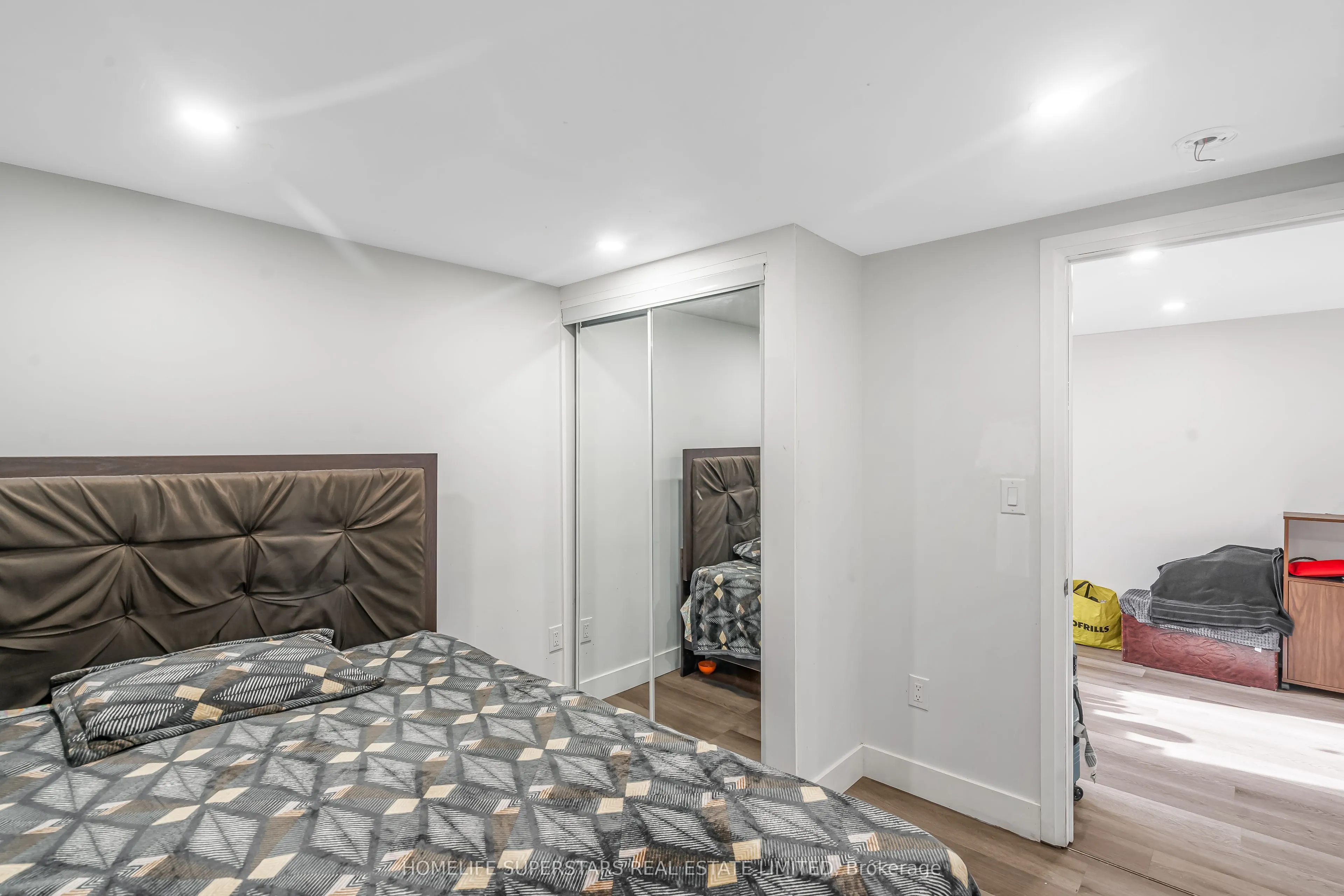 181 CLARKE Road