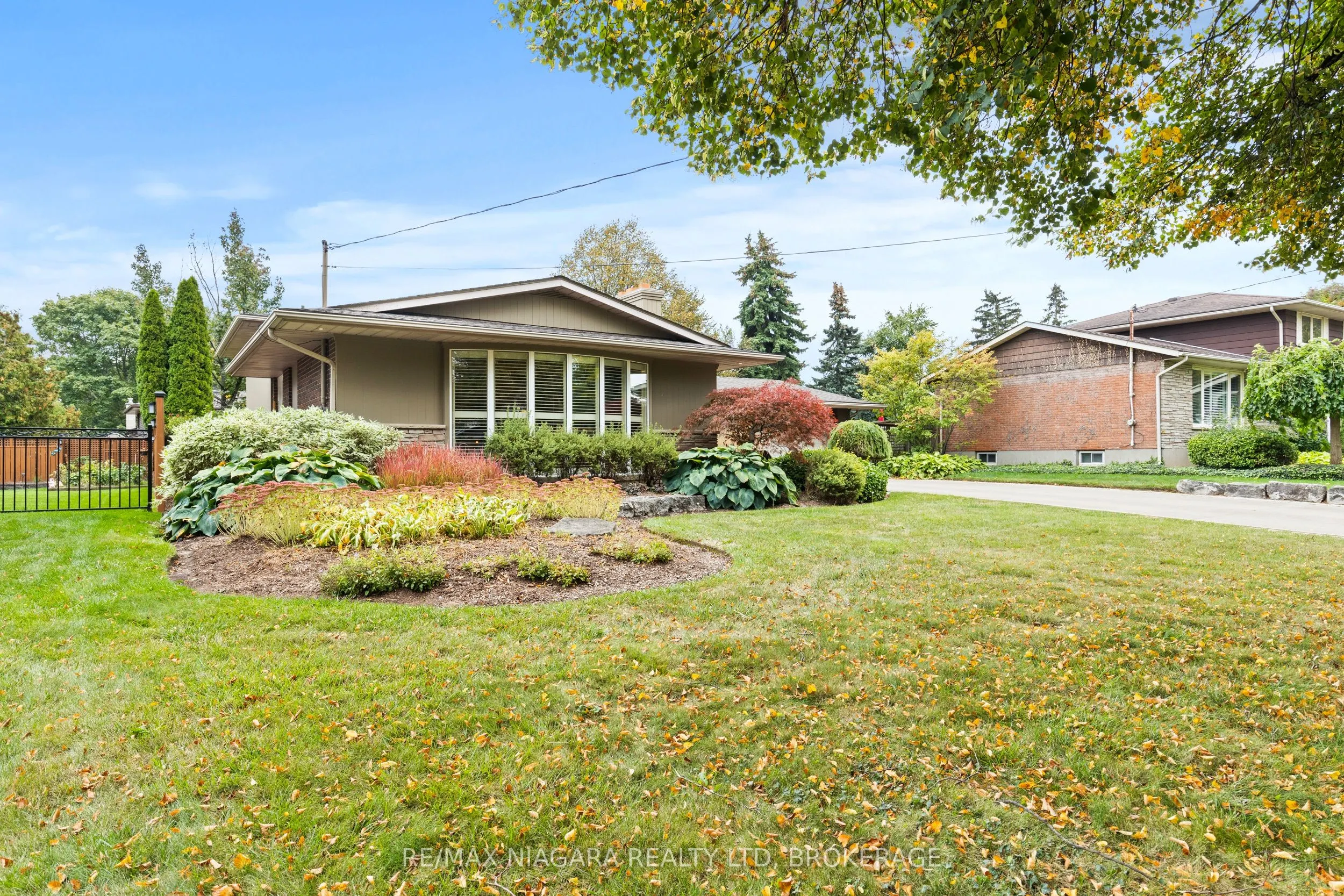 22 Royal York Road