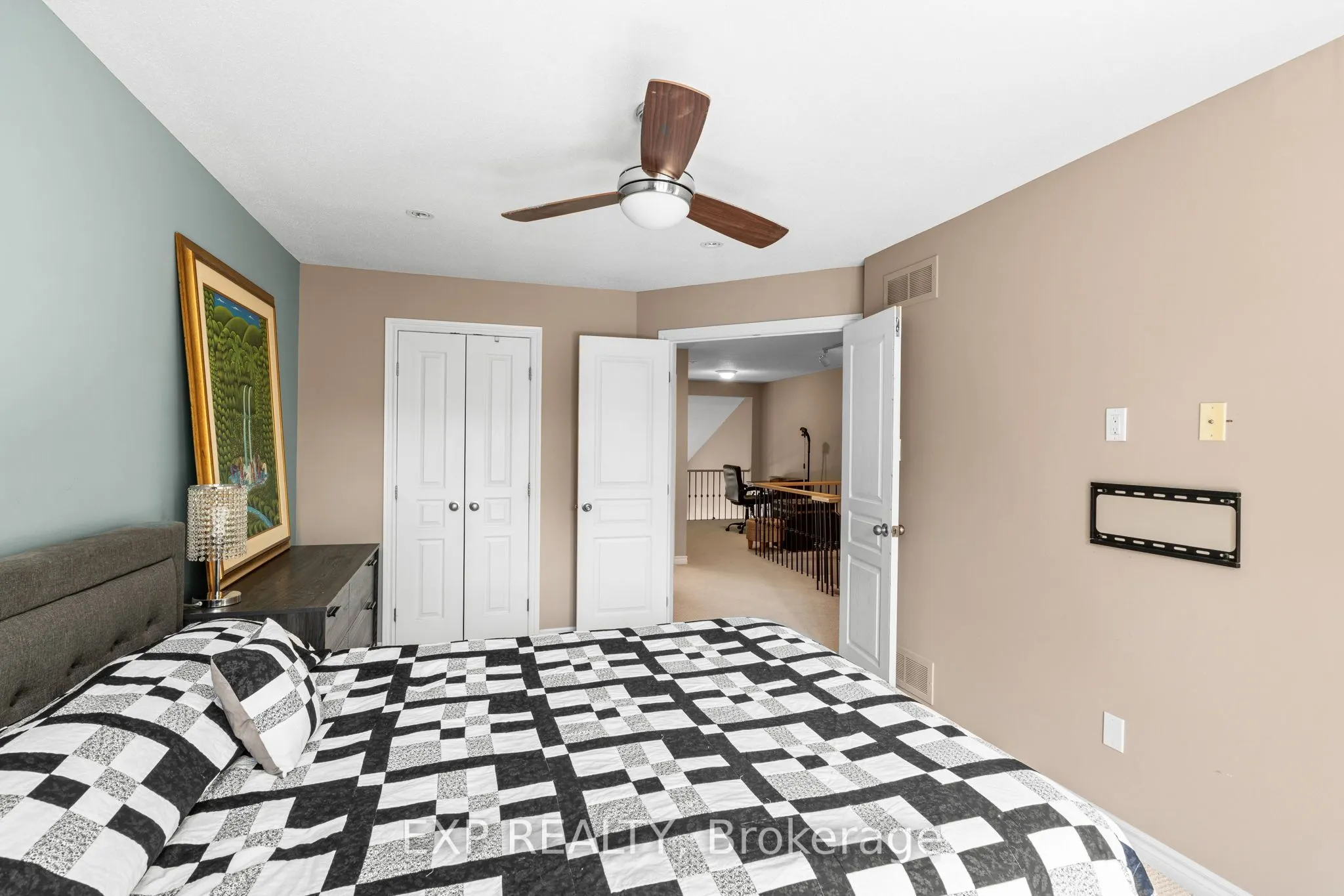 485 Grey Seal Circle