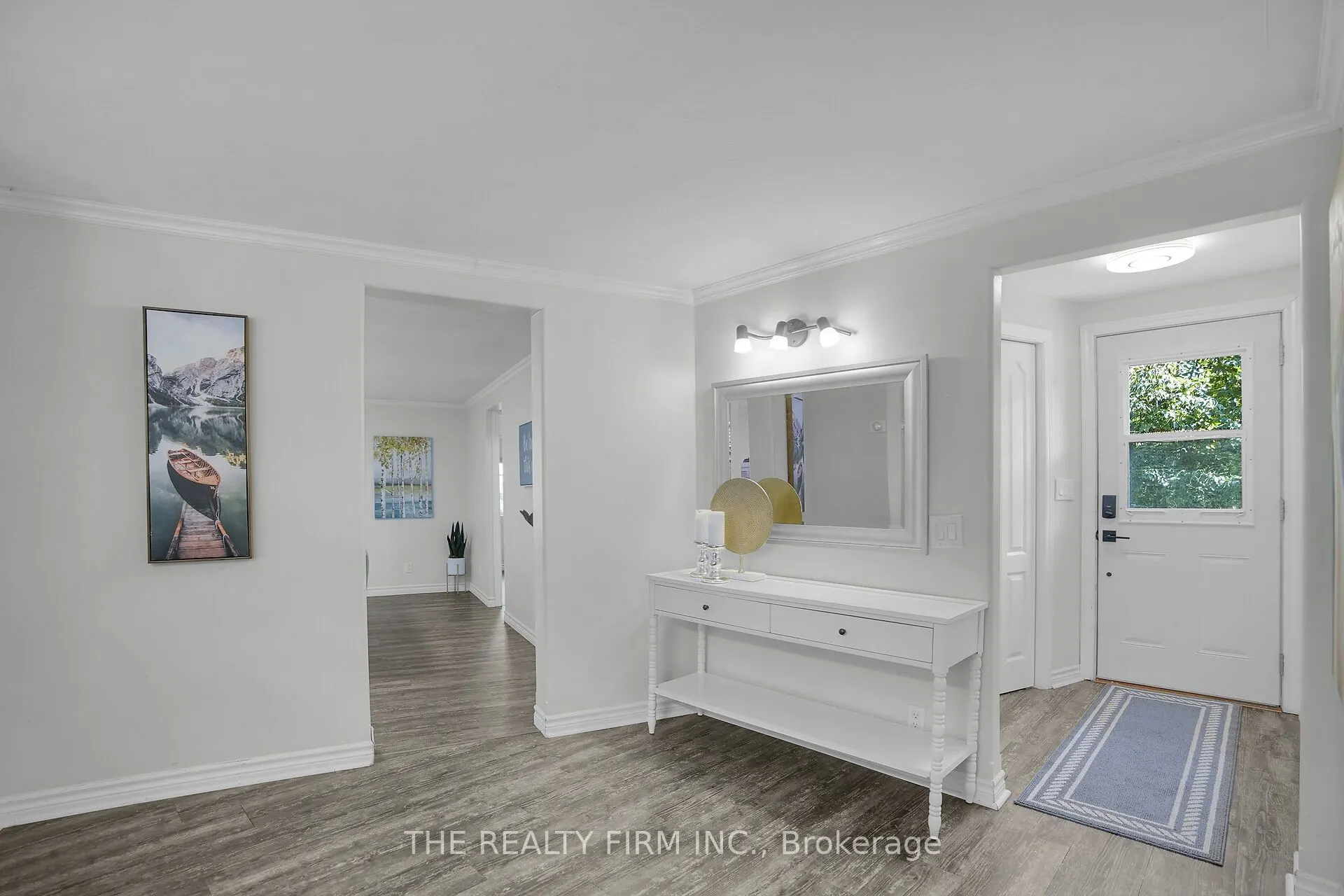 3692 Beverly Glen