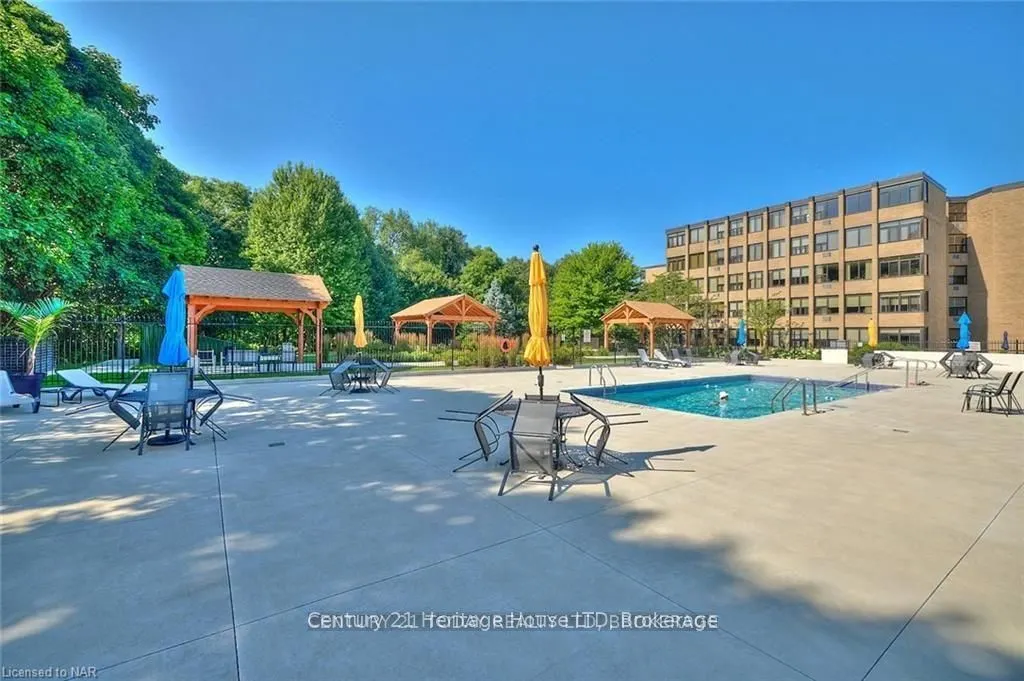 200 HWY 20 W Road, #103B