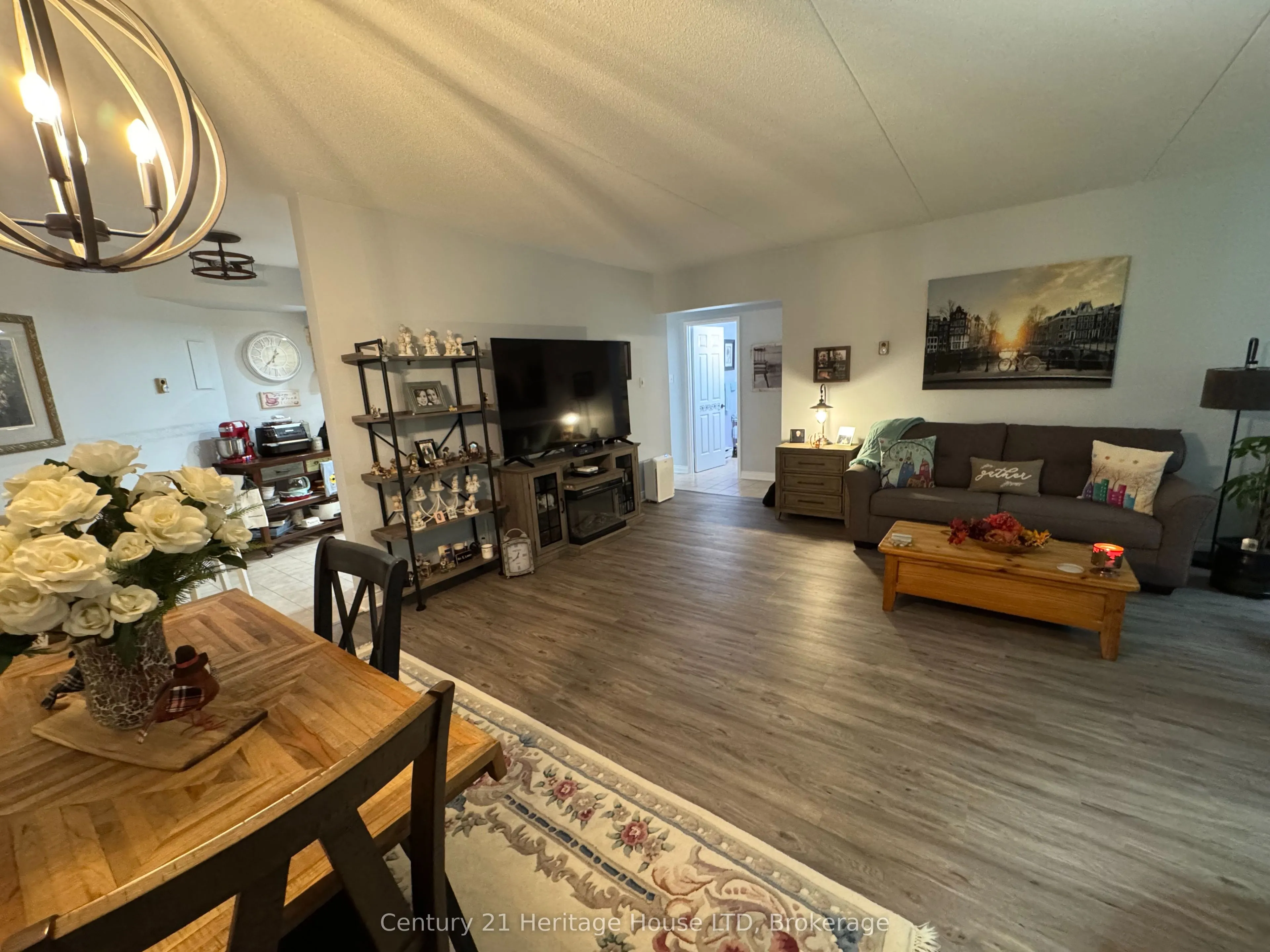 200 HWY 20 W Road, #103B