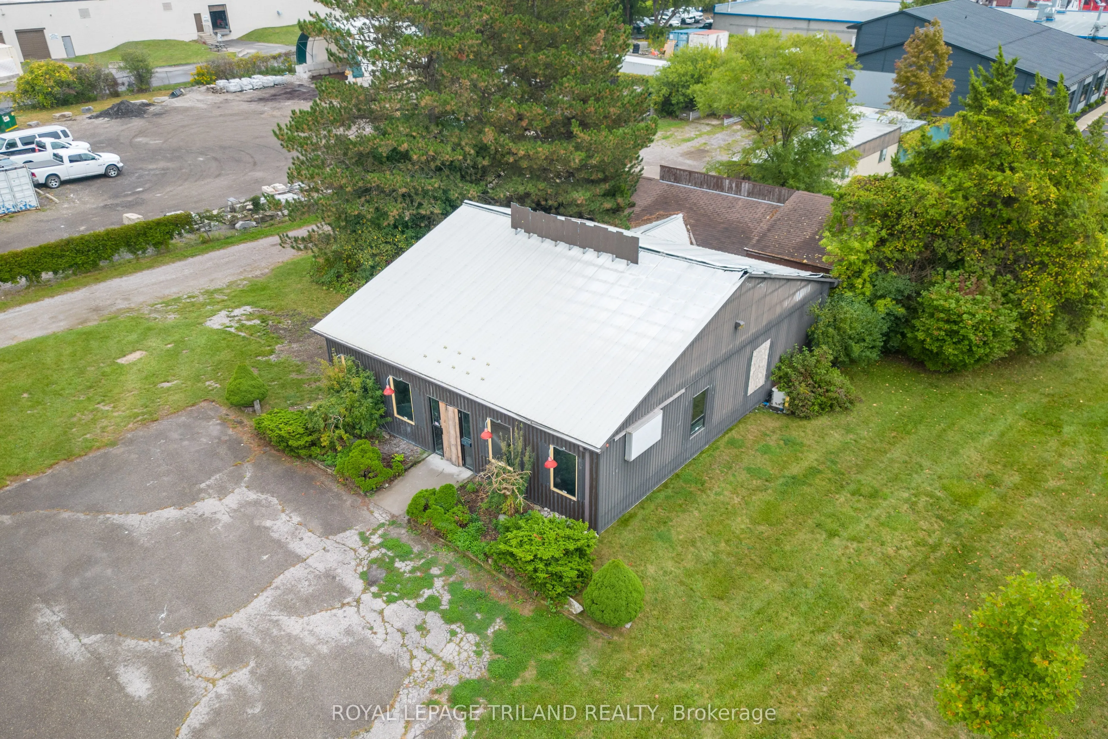 2040 Blue Heron Drive