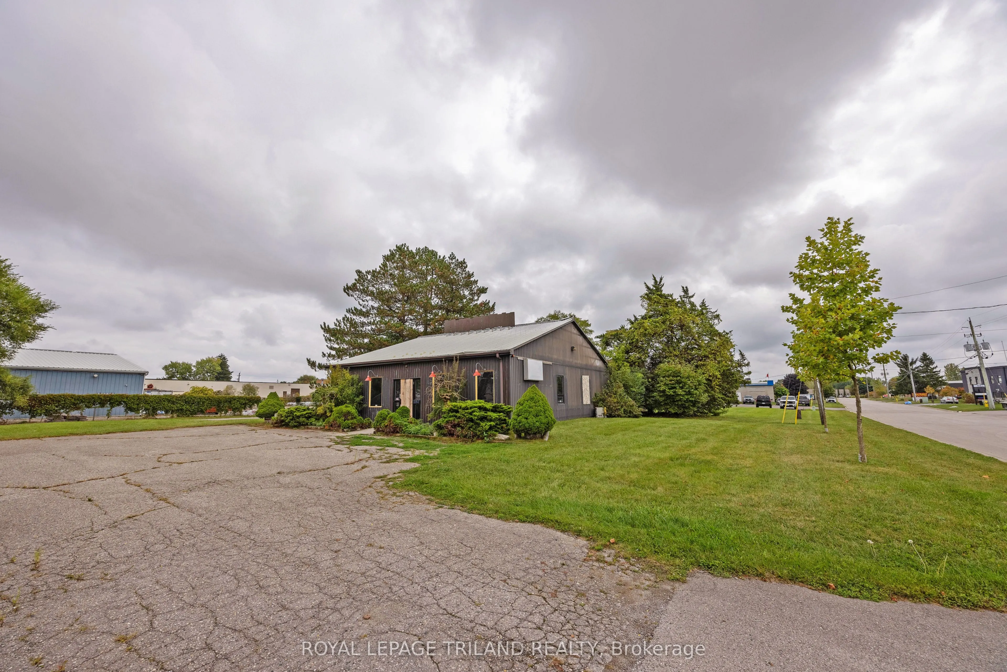 2040 Blue Heron Drive