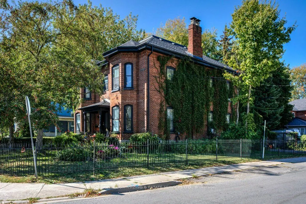 190 Bridge Street E
