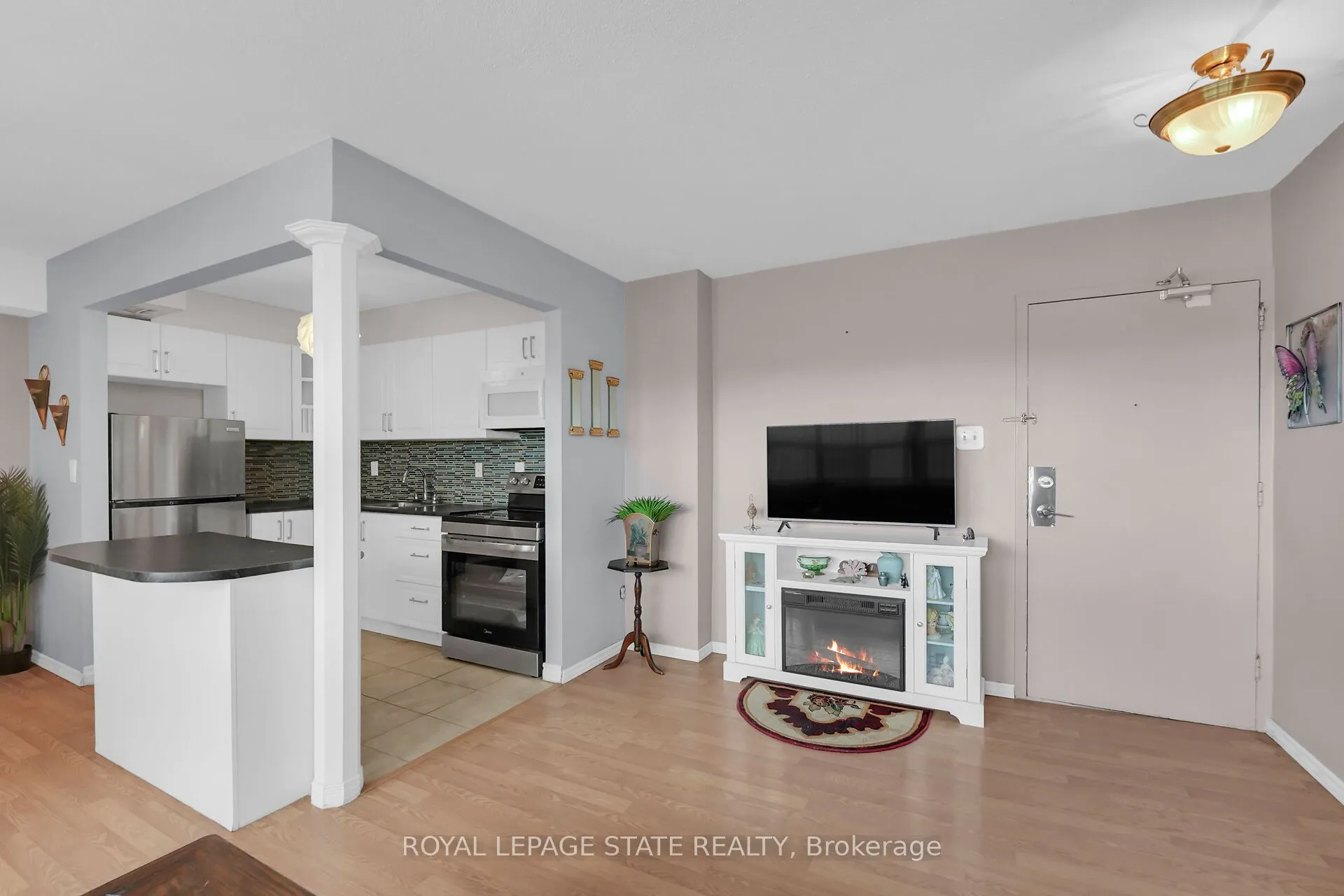 15 Albright Road, #605