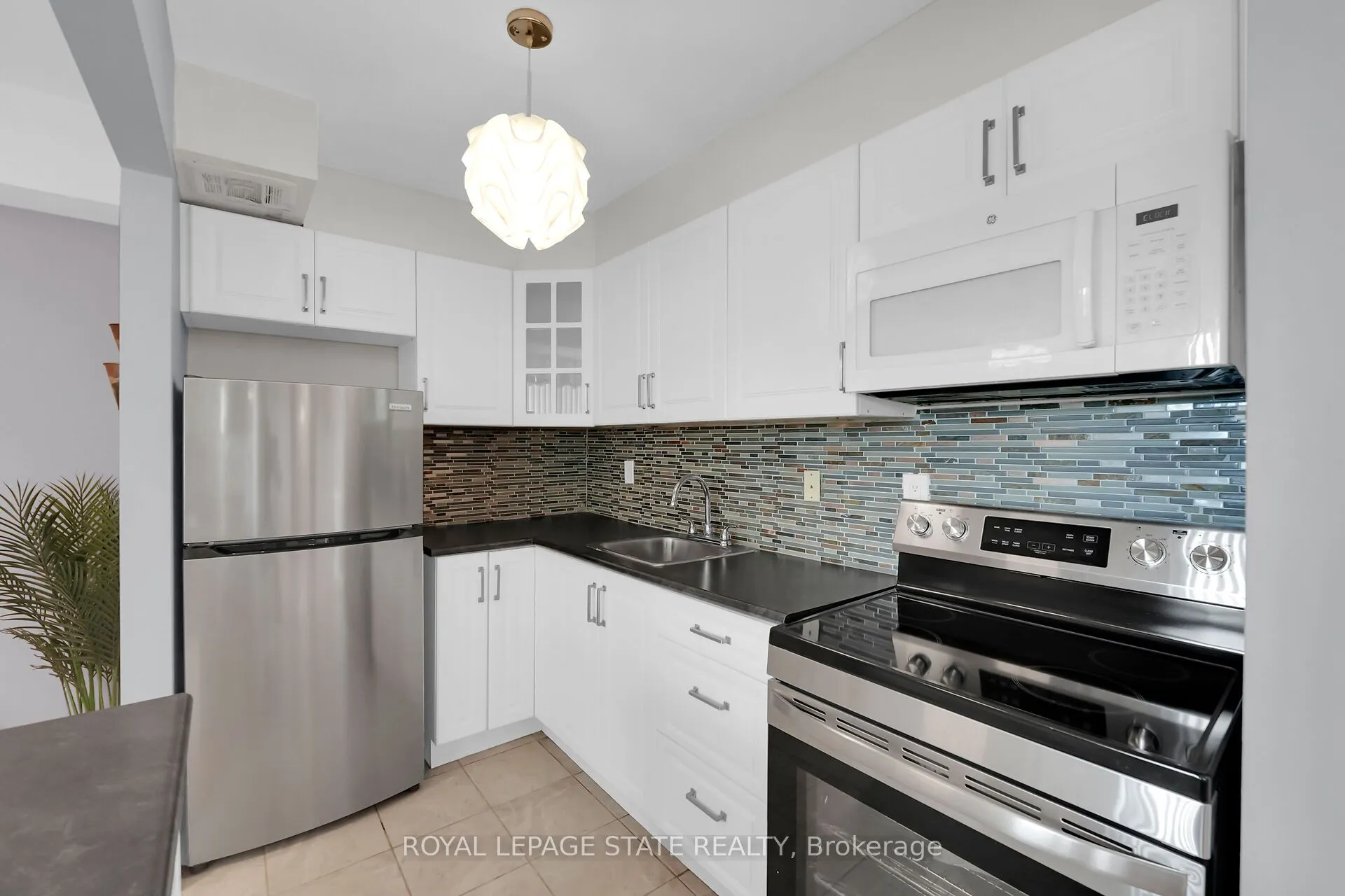 15 Albright Road, #605