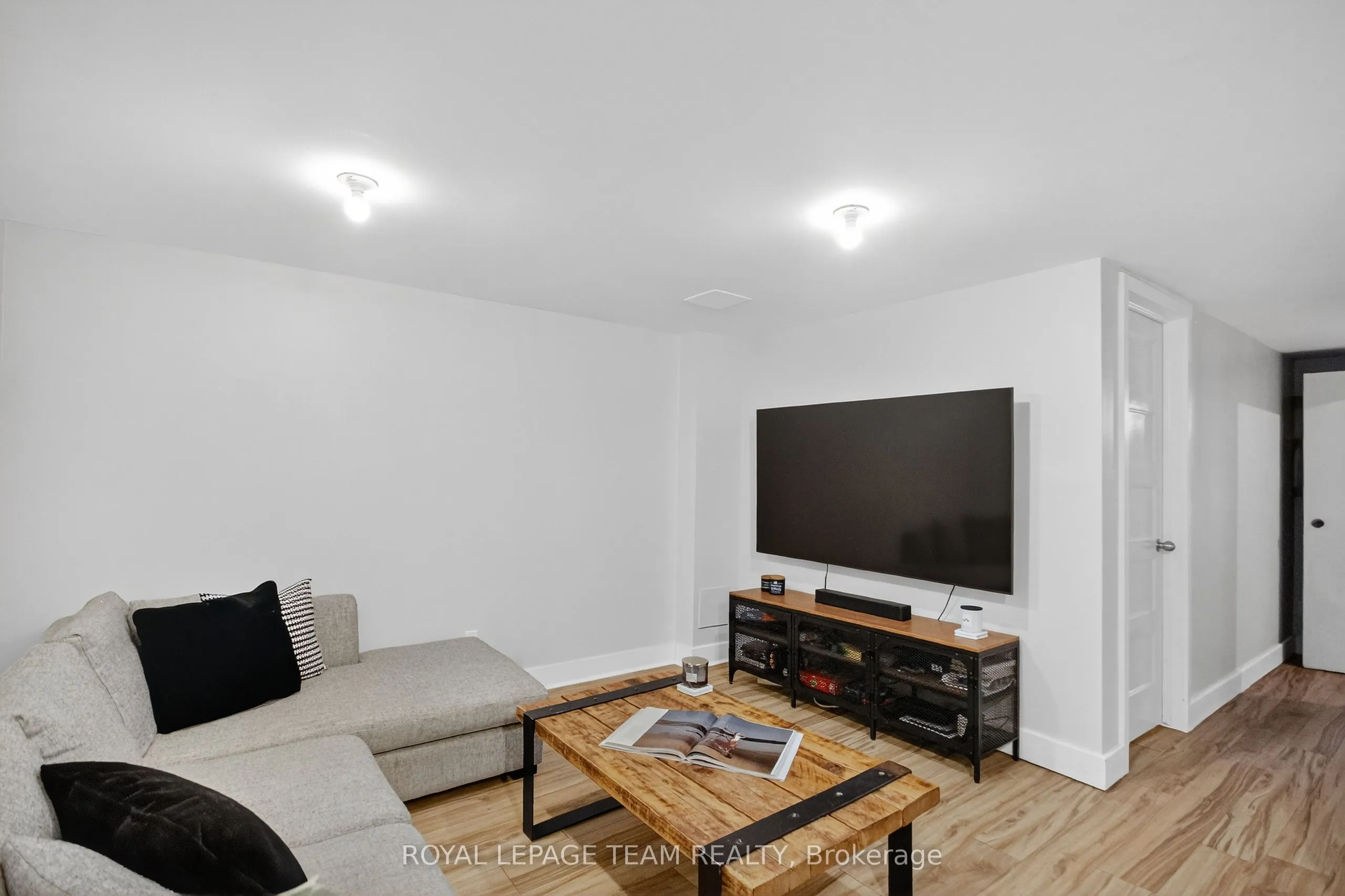 1E Seyton Drive, #46