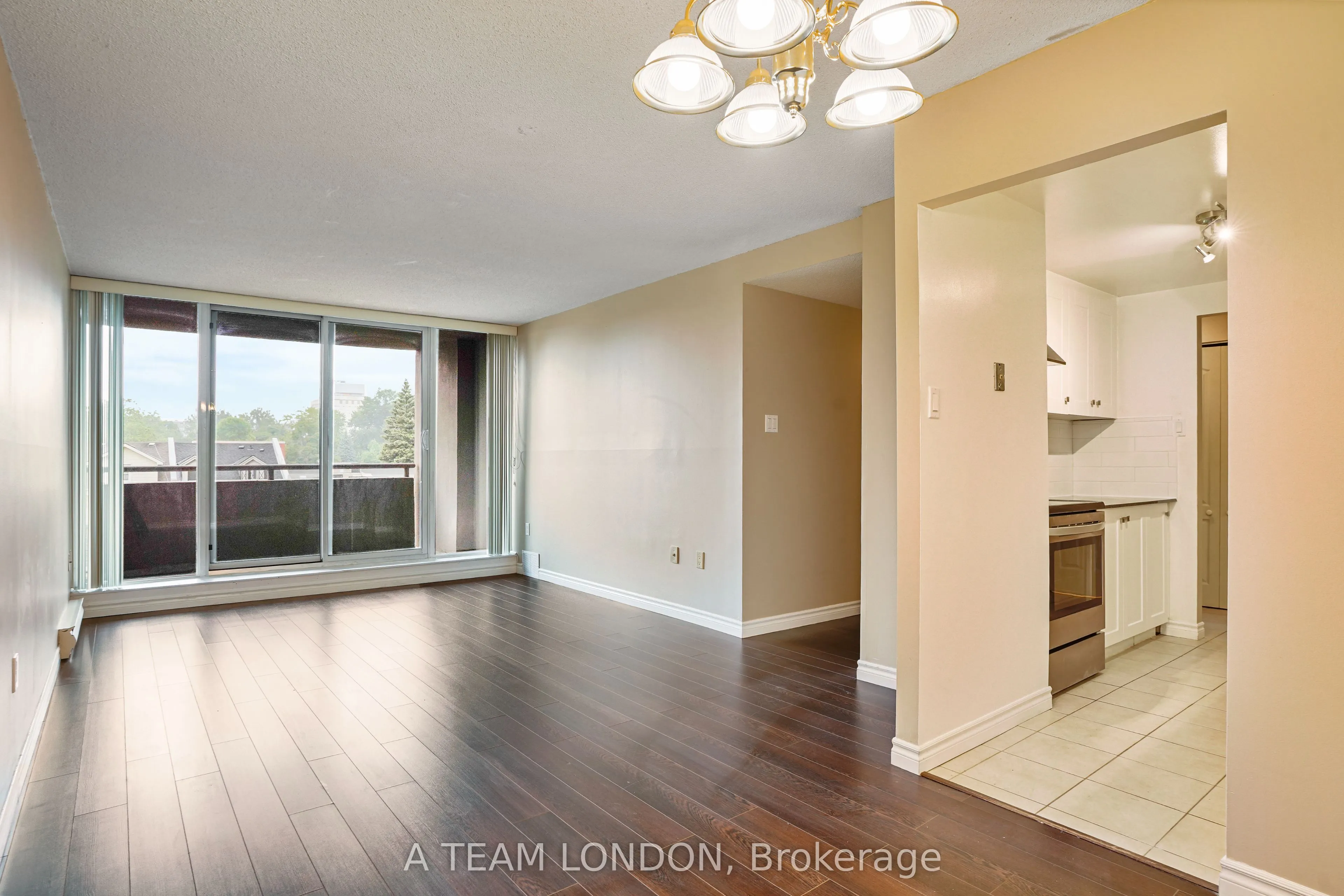 155 KENT Street, #407