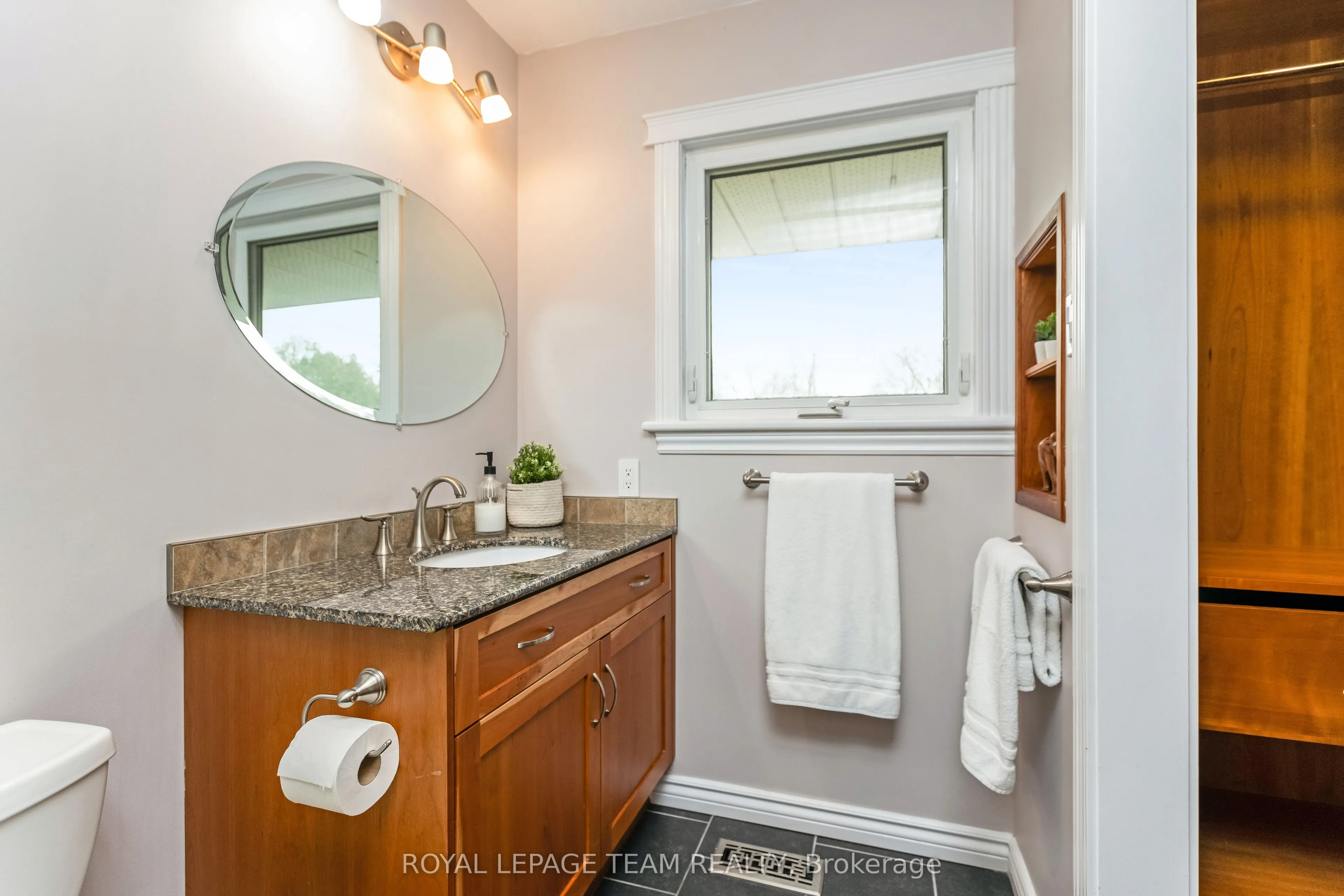 12 Pellan Crescent