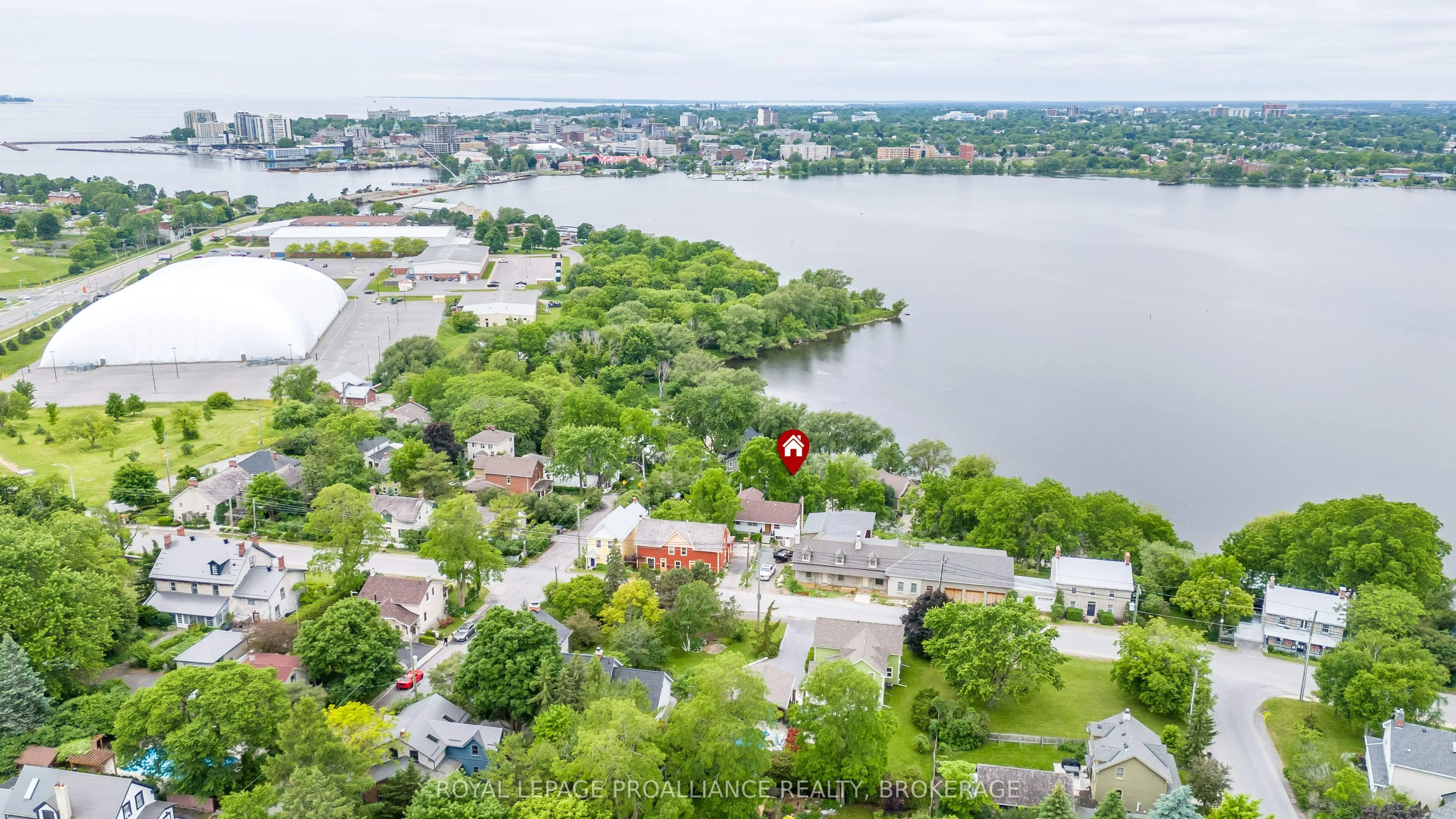 222 Green Bay Road