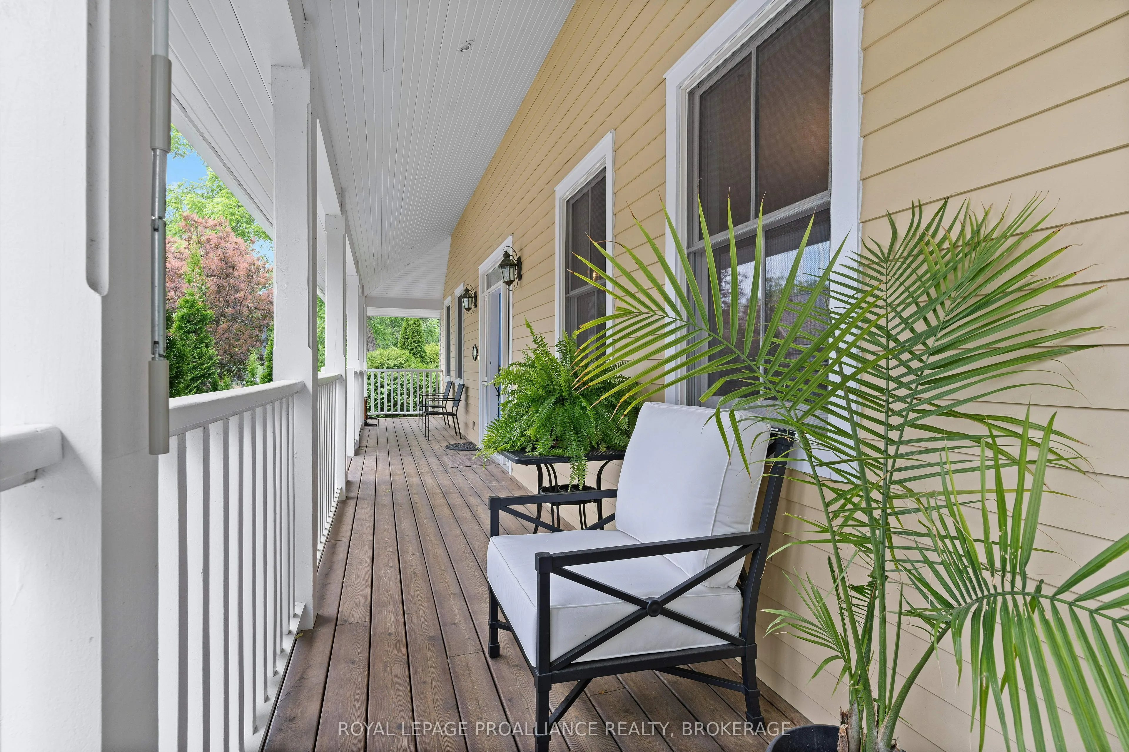 222 Green Bay Road