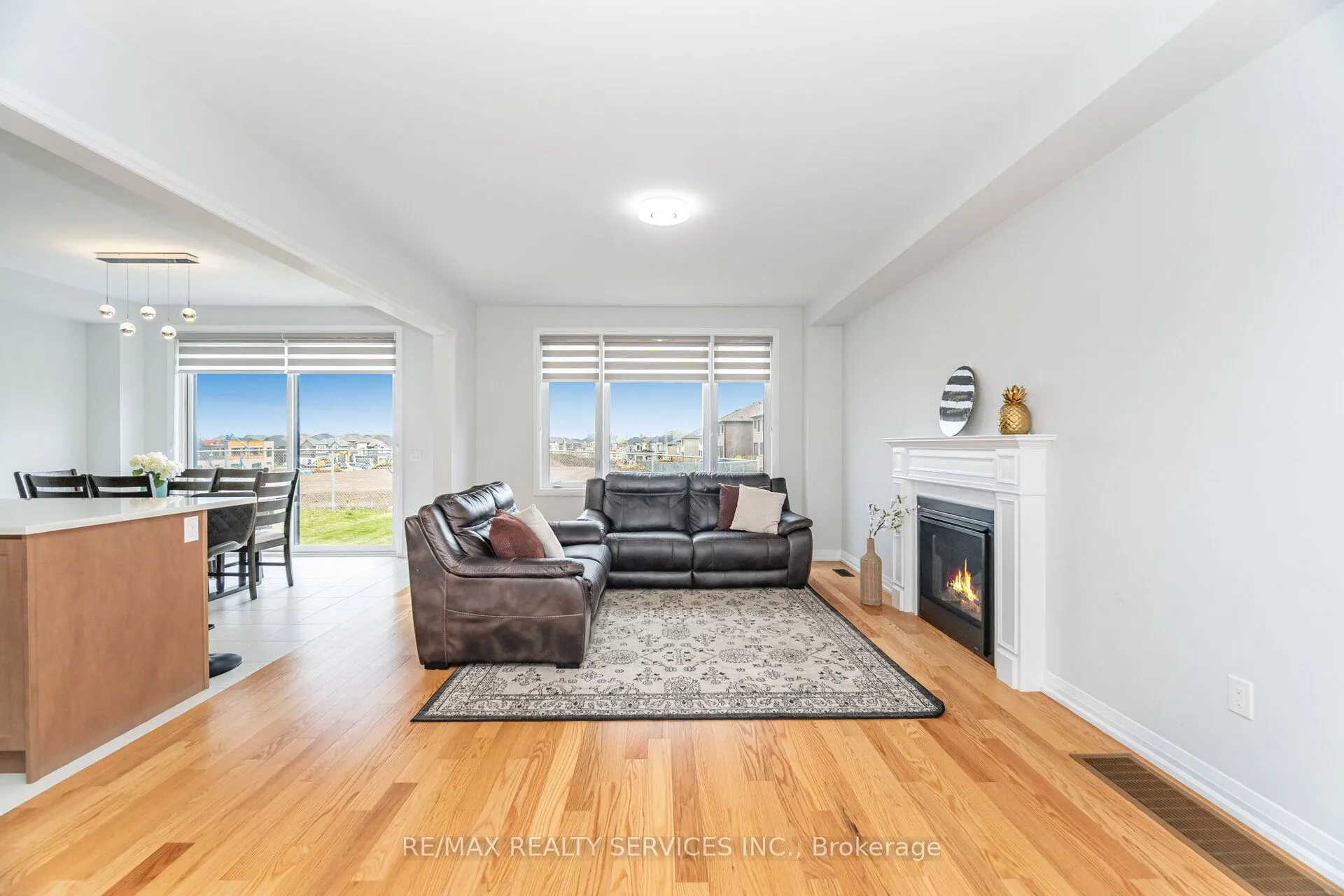 839 Sobeski Avenue