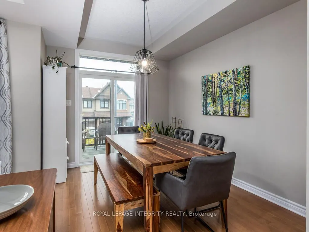 20 Fallengale Crescent W