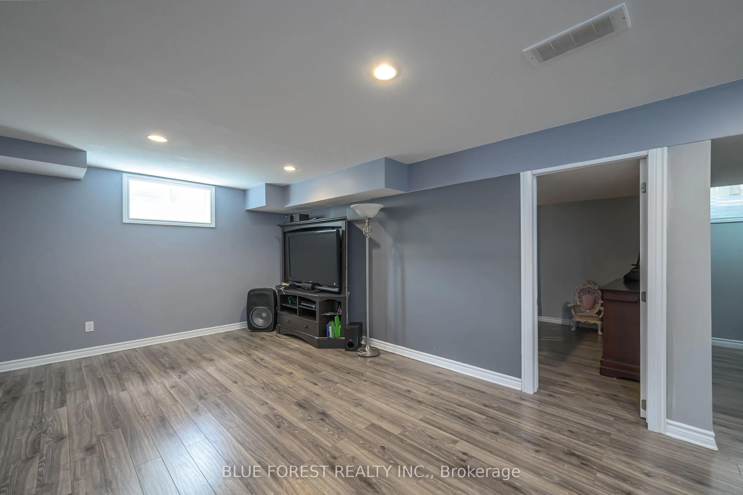 2875 Lemieux Walk