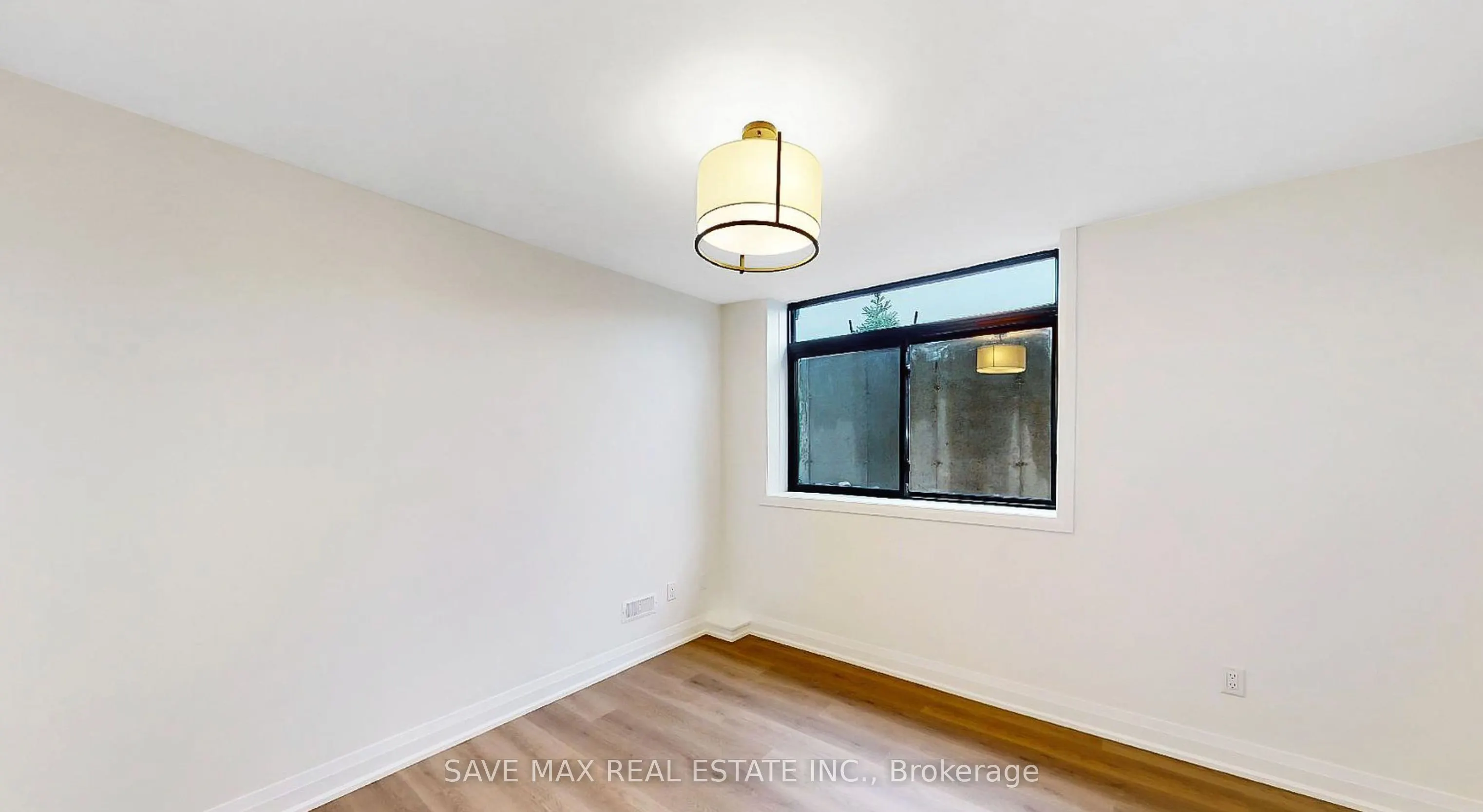 3900 Savoy Street, #207