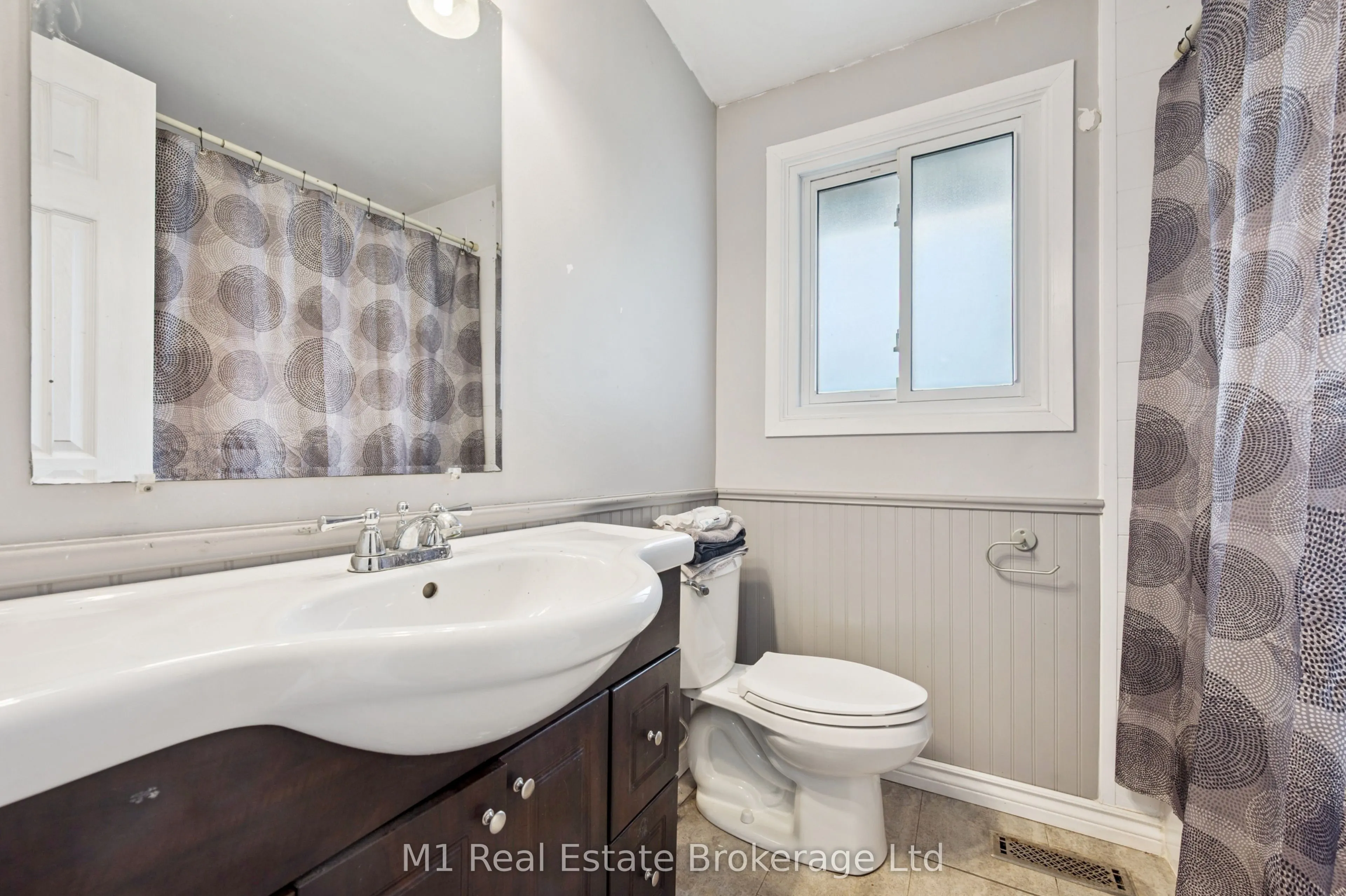 700 Paisley Road, #13