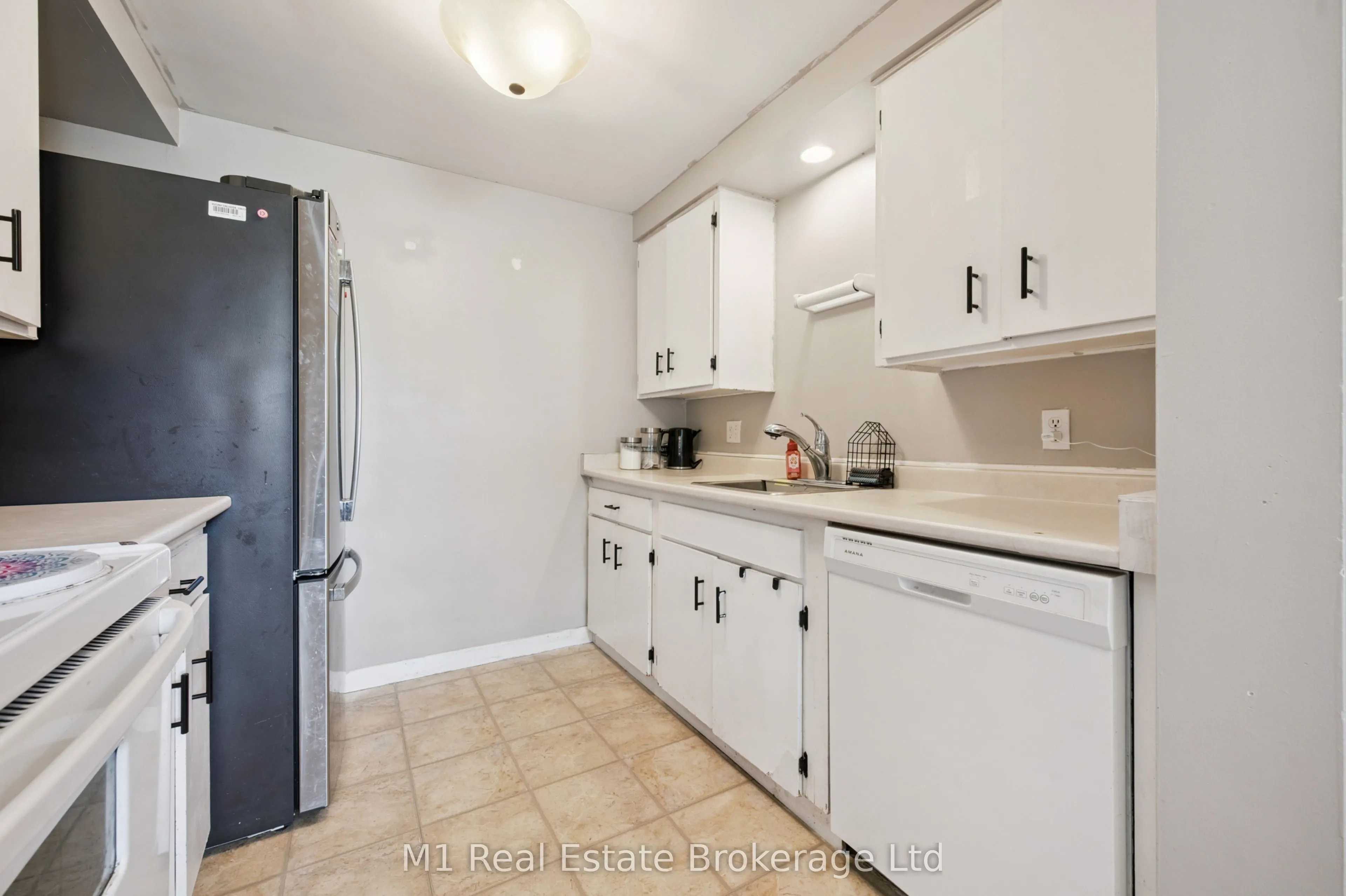 700 Paisley Road, #13