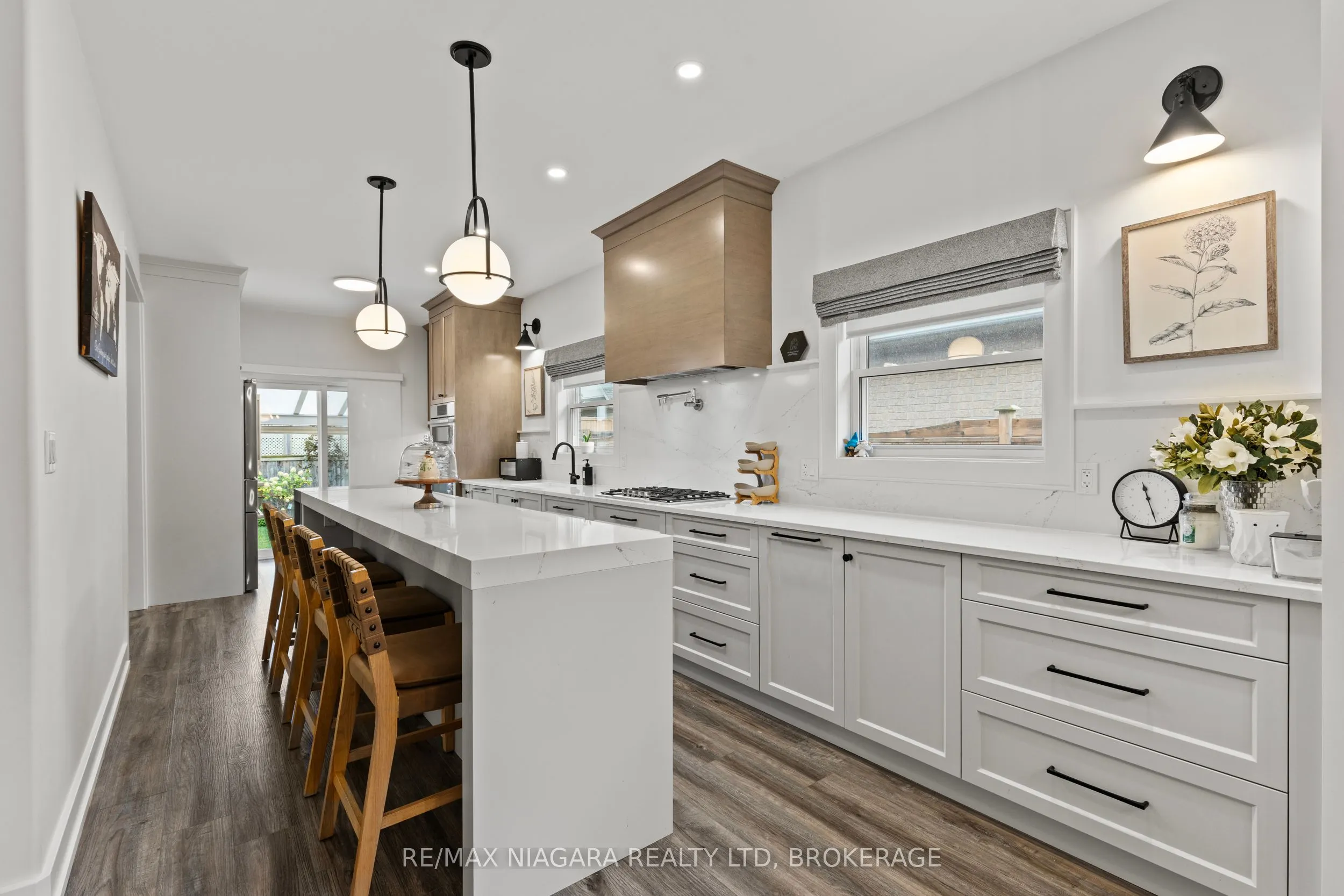 15 Loretta Drive