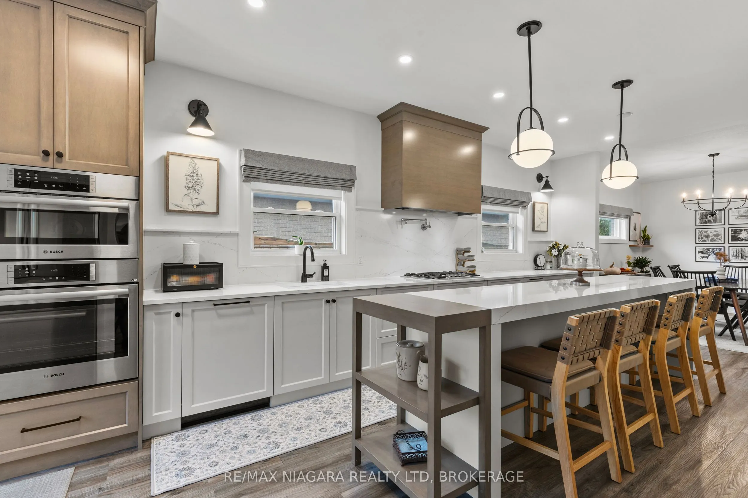 15 Loretta Drive