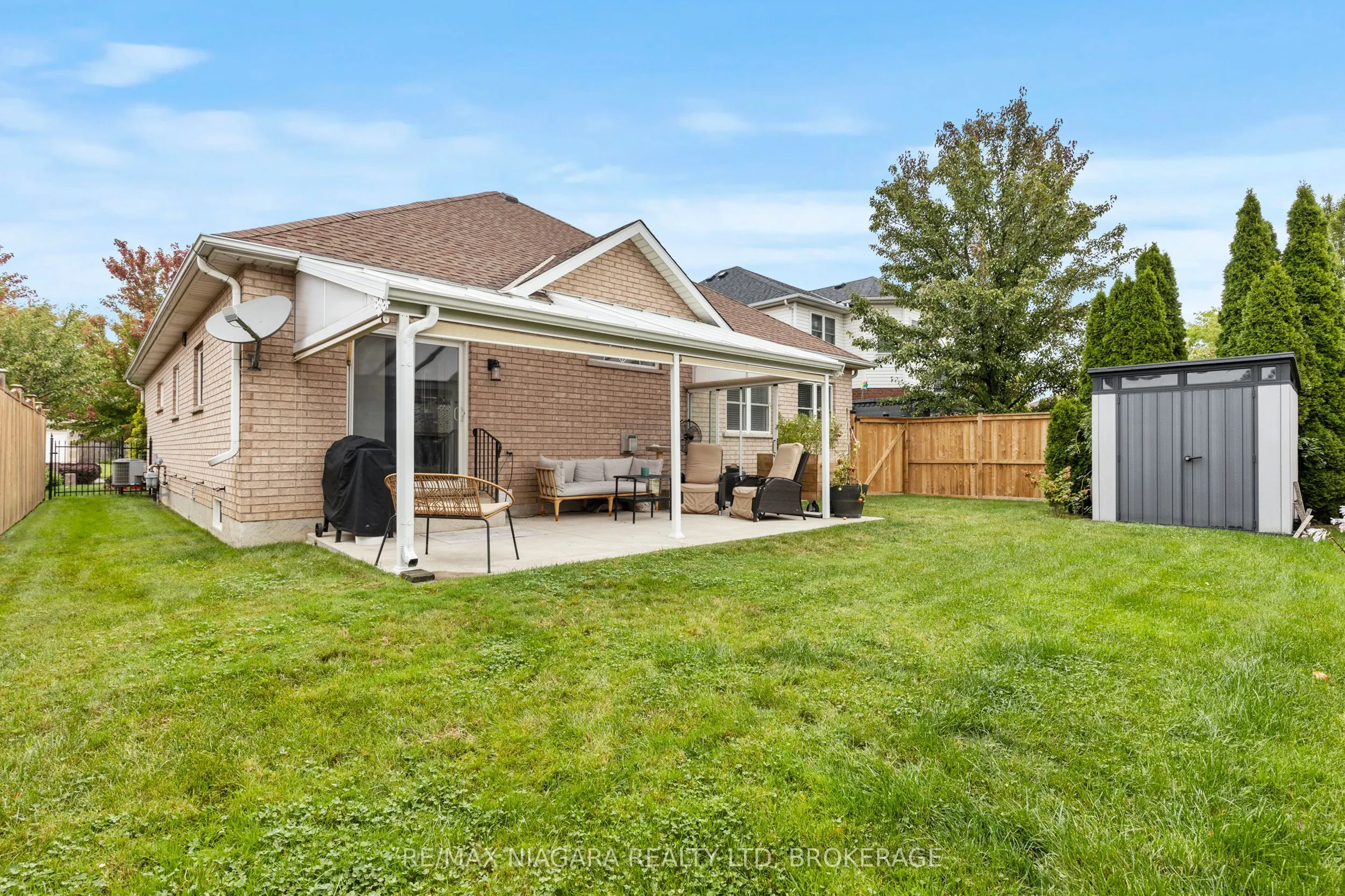 15 Loretta Drive